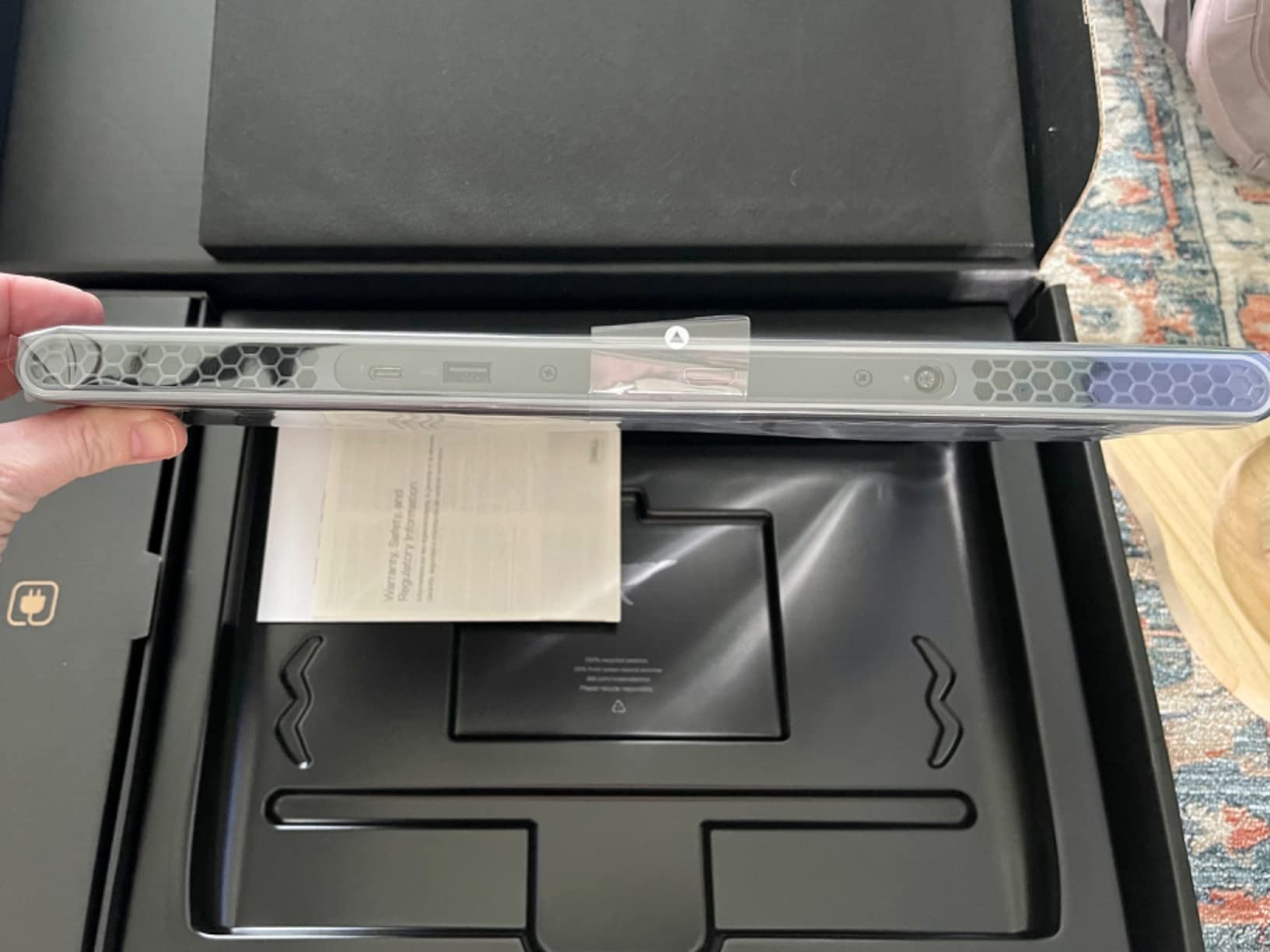 Alienware m15 R7 Gaming Laptop - 15.6-inch QHD 240Hz 2ms Display, Intel Core i7-12700H, 16GB RAM, 512GB SSD, NVIDIA GeForce RTX 3060 6GB GDDR6, Bluetooth, HDMI, Wi-Fi 6, USB-C, Windows 11 Home - Black - Customer Photo 2