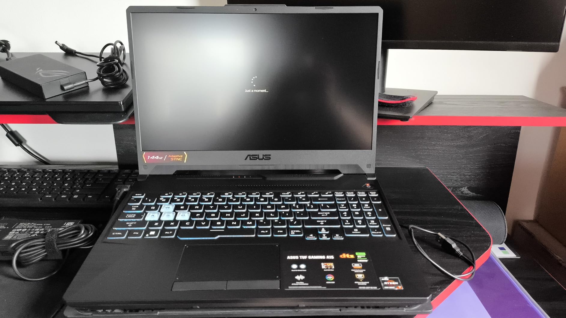 ASUS TUF A15 Gaming Laptop: 15.6â Full HD 144Hz Display, GeForce RTX 3050, AMD Ryzen 7 7435HS, 8GB DDR5 RAM, 512GB PCIe SSD, Wi-Fi 6, Windows 11 - Customer Photo 1
