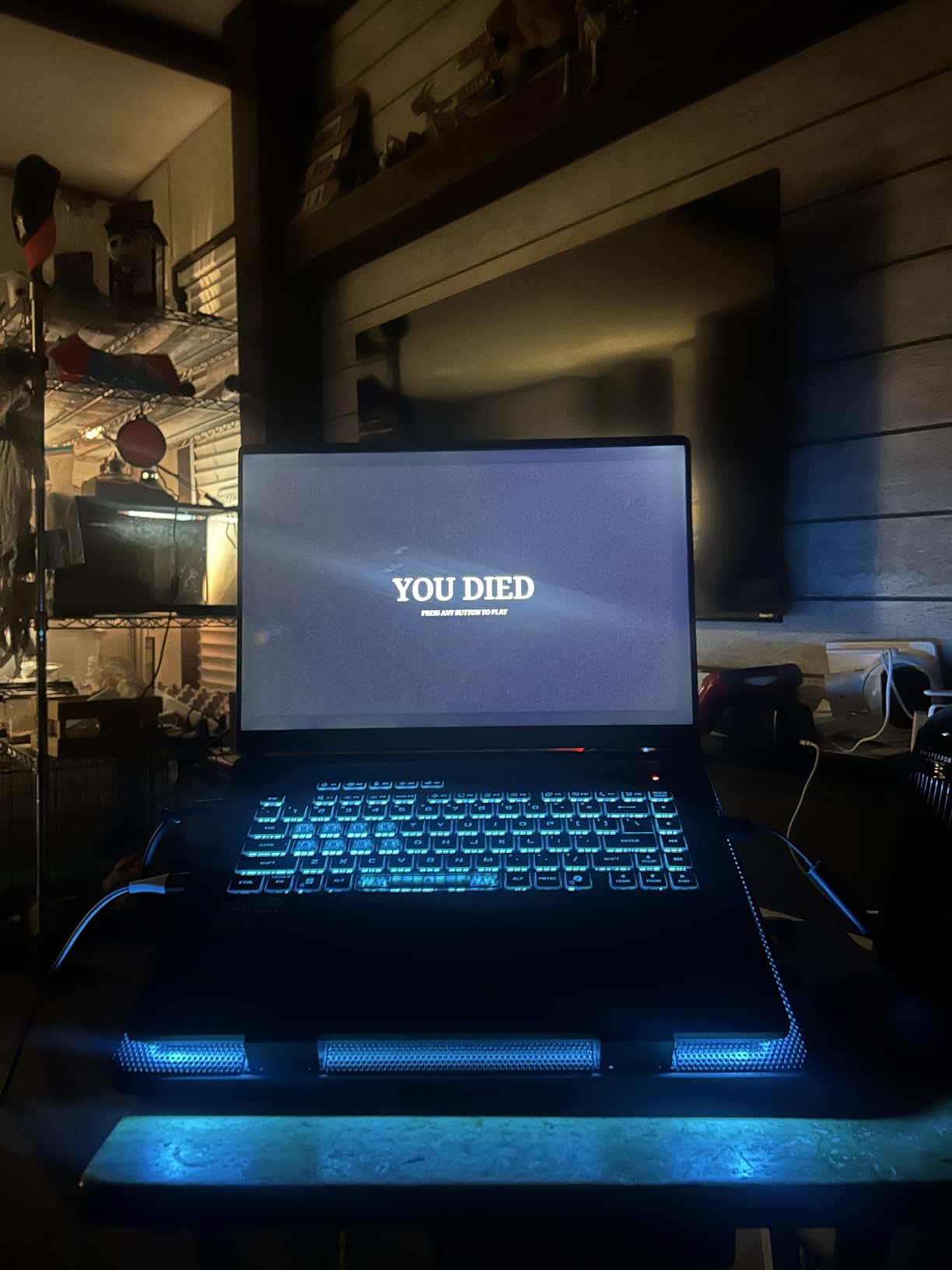 ASUS ROG Strix G16 2025 Gaming Laptop 16 FHD+ 16:10 165Hz/3ms Display NVIDIA GeForce RTX 5060 Laptop GPU Intel Core i7 Processor 14650HX 16GB DDR5 1TB Gen 4 SSD Wi-Fi 7 Windows 11 Home customer photo 1