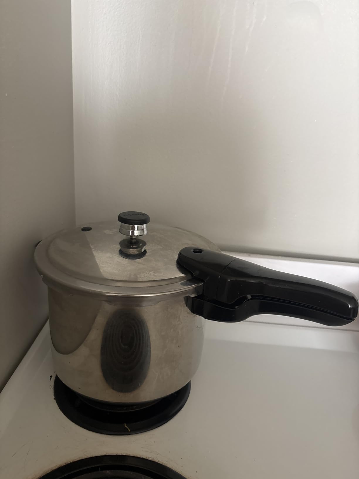 Presto 01362 6-Quart Stainless Steel Pressure Cooker Customer Review Presto 01362 6-Quart Stainless Steel Pressure Cooker - Customer Photo 2