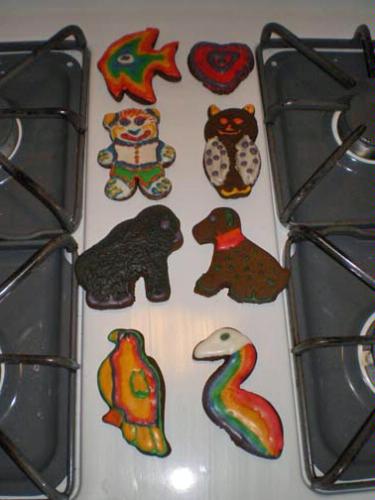 Wilton Animal Cookie Cutter Set, 50-Piece, Plastic Customer Review Wilton Animal Cookie Cutter Set, 50-Piece, Plastic - Customer Photo 2