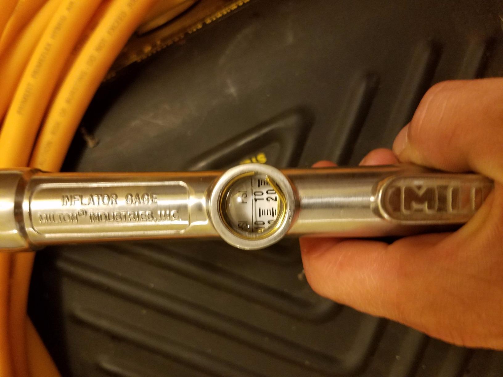 New & Improved - Tire Inflator Gauge with Dual Head Air Chuck 15 Air Hose 10-160 PSI Customer Review New & Improved - Tire Inflator Gauge with Dual Head Air Chuck 15 Air Hose 10-160 PSI - Customer Photo 2