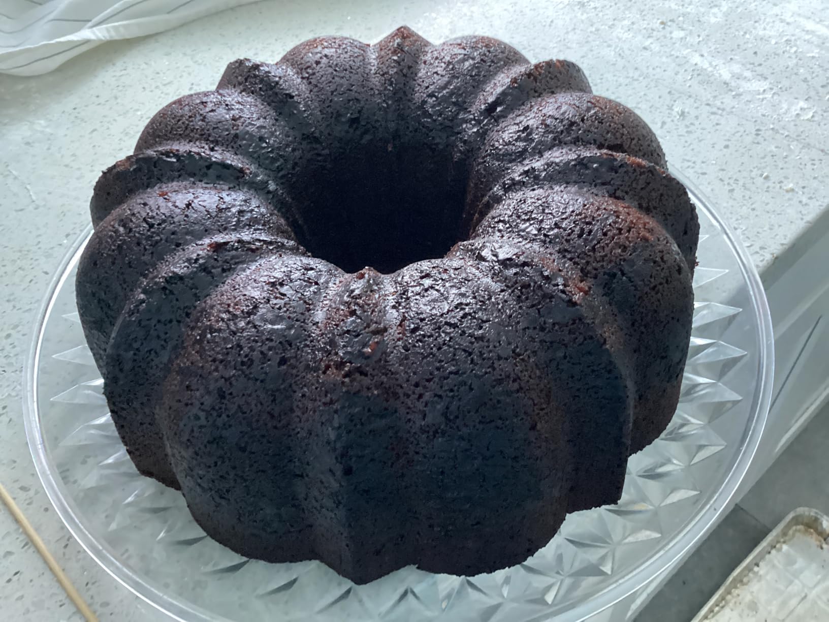 Nordic Ware Original Bundt, 12-Cup, Graphite - Customer Photo 1