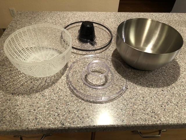 OXO Steel Salad Spinner | Premium Stainless Steel Design Customer Review OXO Steel Salad Spinner | Premium Stainless Steel Design - Customer Photo 2