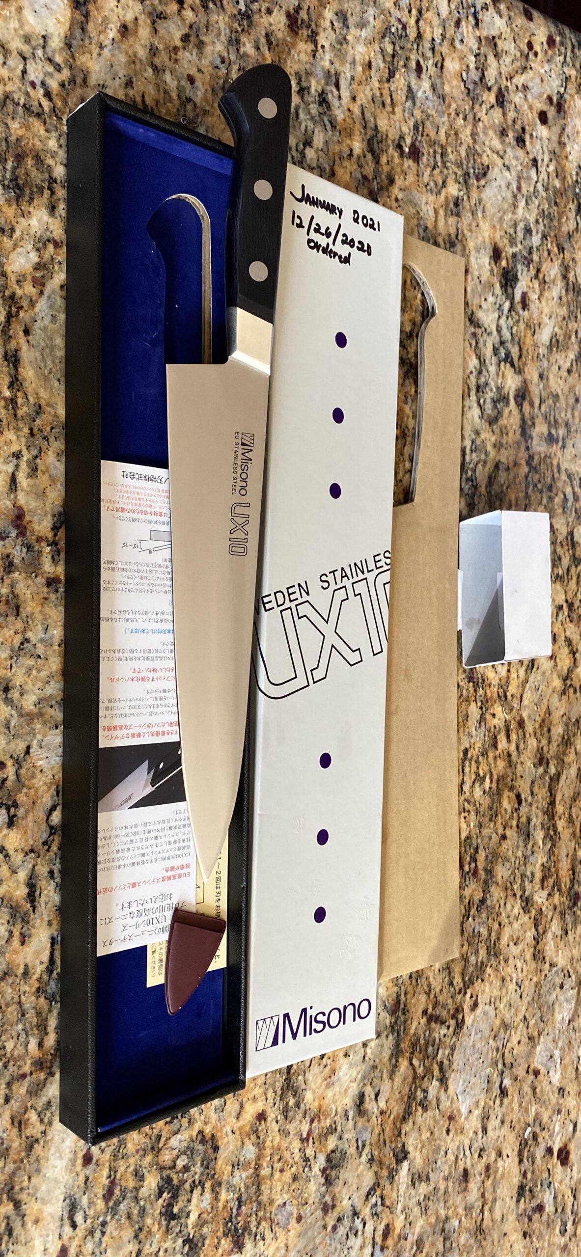 Misono UX10 Chef's Knife No.712/21cm Customer Review Misono UX10 Chef's Knife No.712/21cm - Customer Photo 2