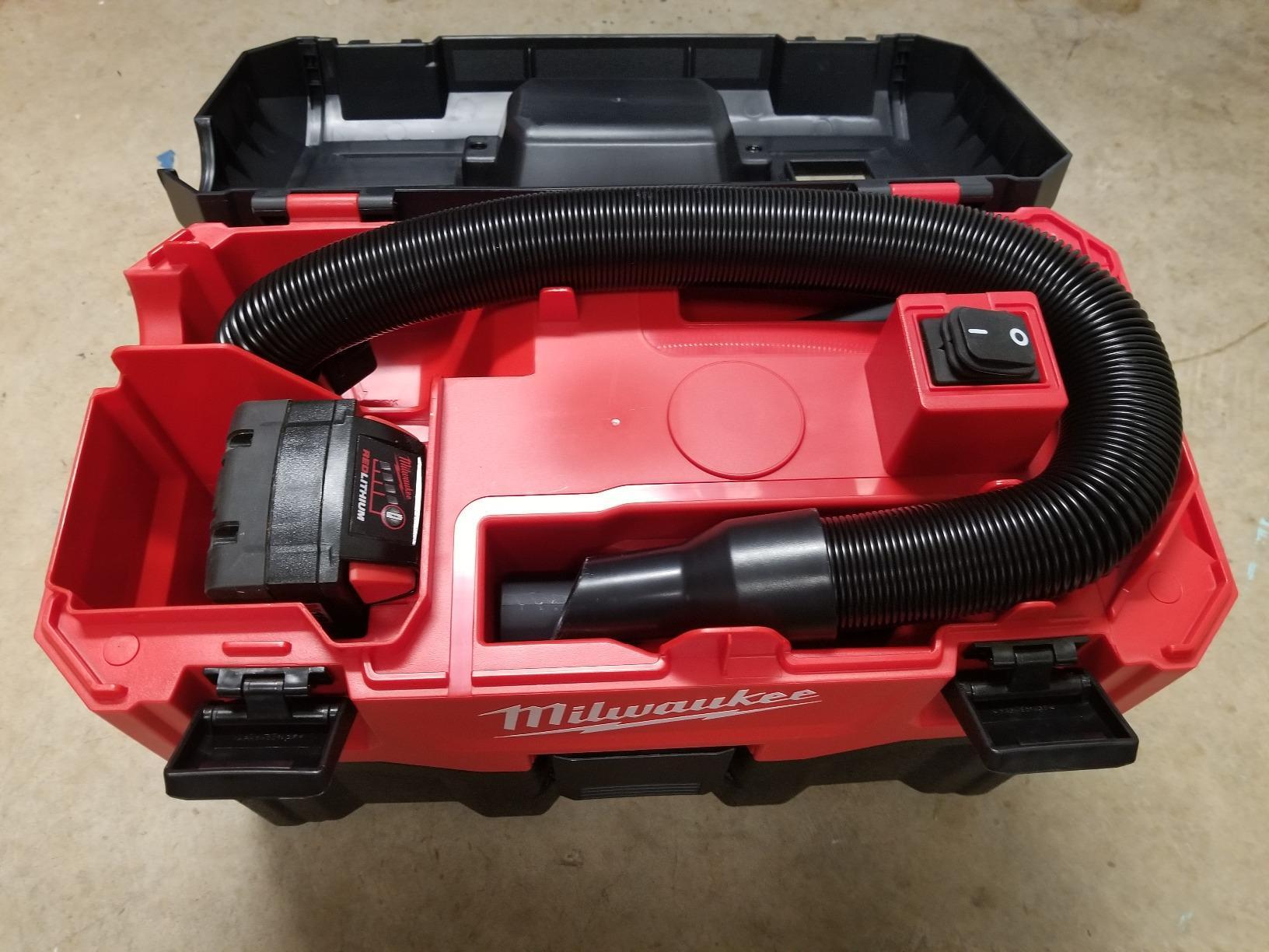 Milwaukee 0880-20 18-Volt Cordless Wet/Dry Vacuum, Red Customer Review Milwaukee 0880-20 18-Volt Cordless Wet/Dry Vacuum, Red - Customer Photo 3
