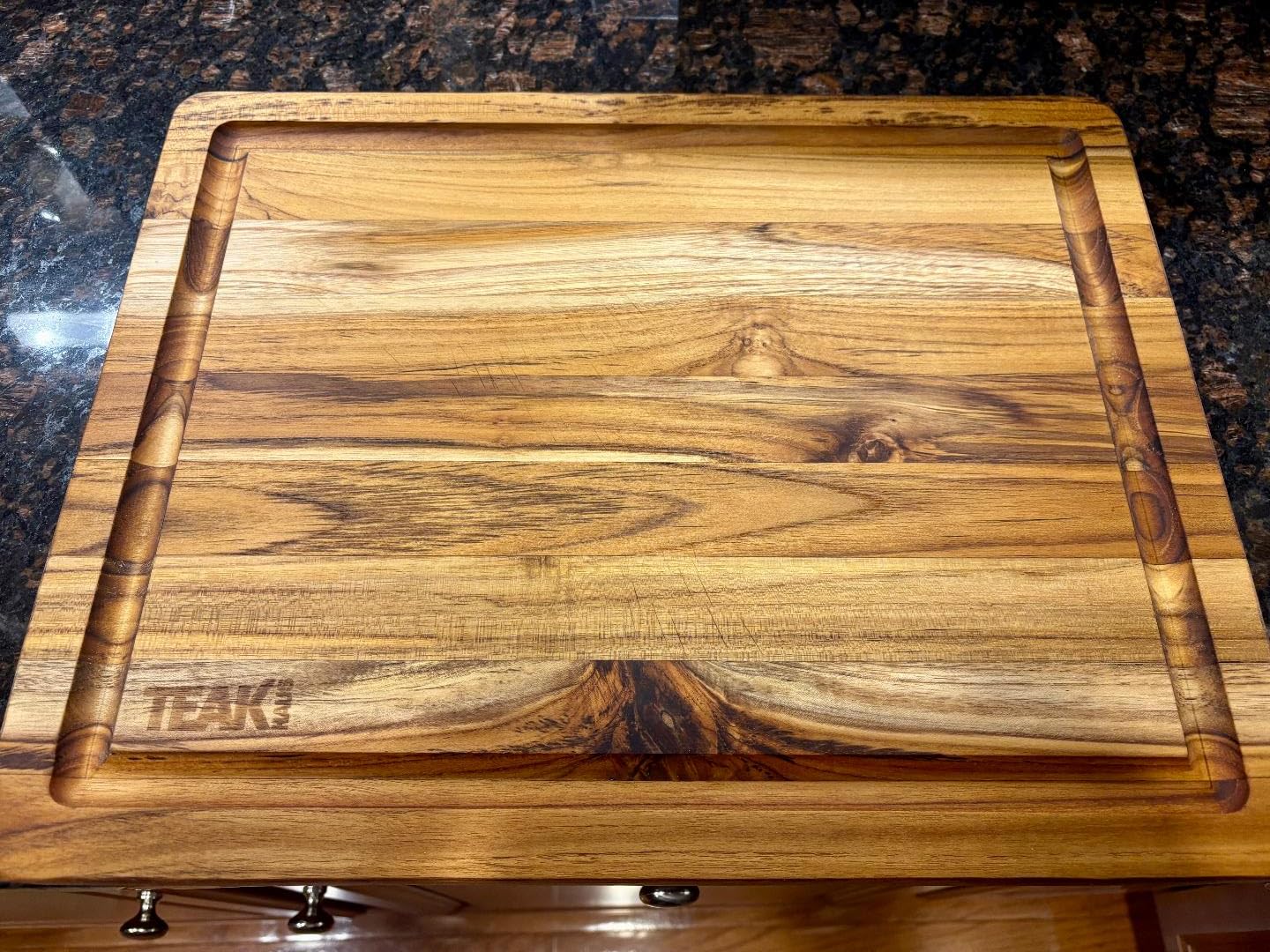 Teakhaus Cutting Board - Extra Large XL Wood Cutting Board with Grip Handles, FSC Certified Teak - Customer Photo 2