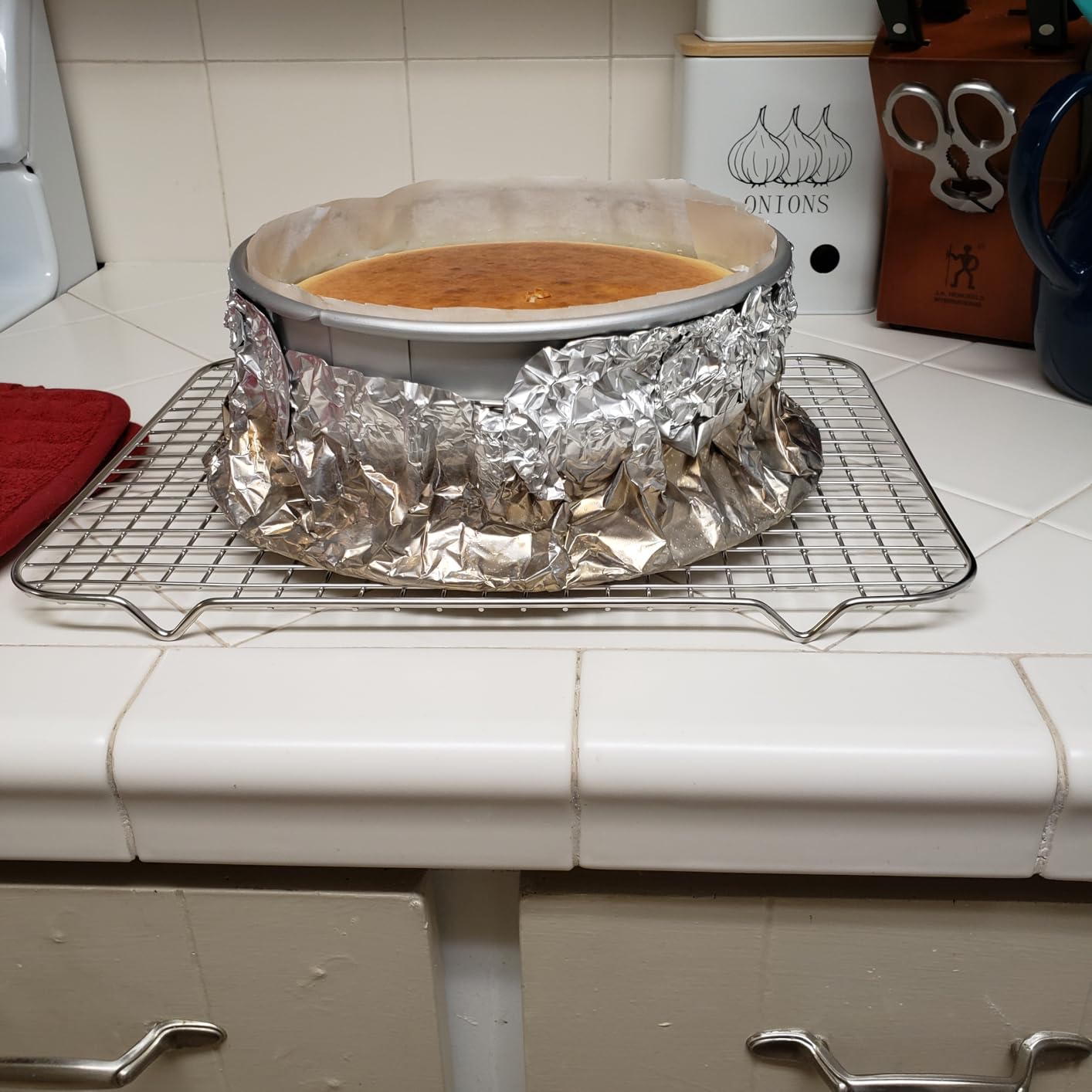 Fat Daddio's PSF-83 Anodized Aluminum Springform Pan, 8 x 3 Inch - Customer Photo 1
