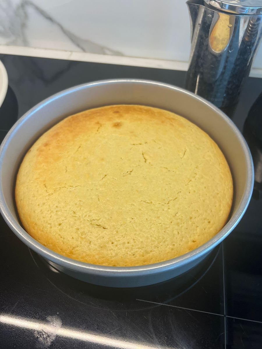 USA Pan Bakeware Round Cake Pan, 9 inch, Nonstick & Quick Release Coating, Aluminized Steel - Customer Photo 2