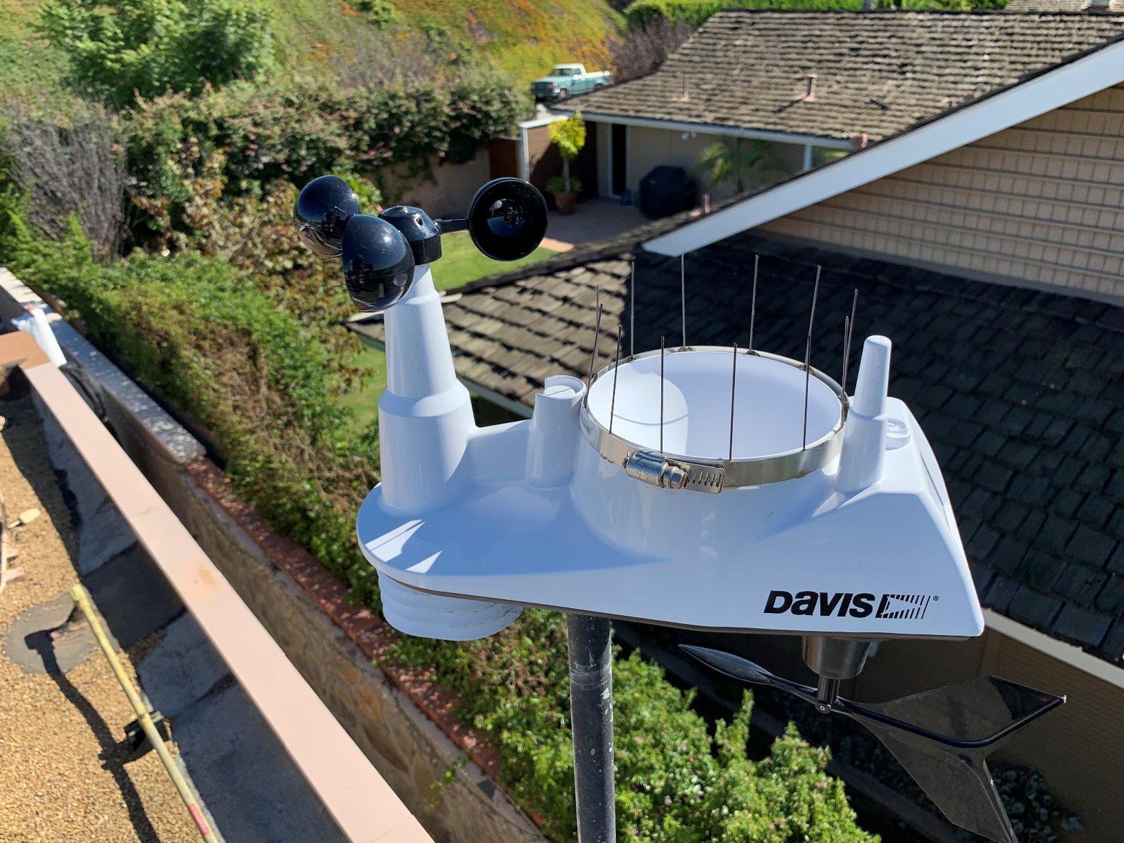 Davis Instruments 6357 Vantage Vue Wireless Sensor Suite - Customer Photo 1