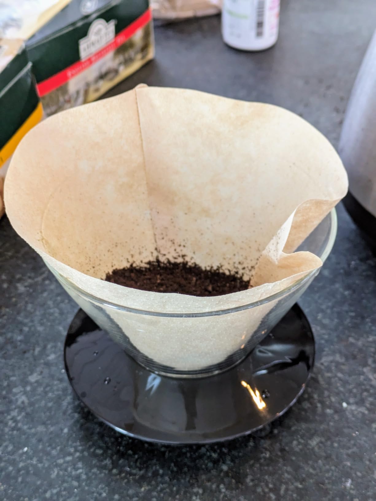 Kalita Wave Pour Over Coffee Dripper, Size 185, Makes 16-26oz, Single Cup Maker, Heat-Resistant Glass, Patented & Portable Customer Review Kalita Wave Pour Over Coffee Dripper, Size 185, Makes 16-26oz, Single Cup Maker, Heat-Resistant Glass, Patented & Portable - Customer Photo 1