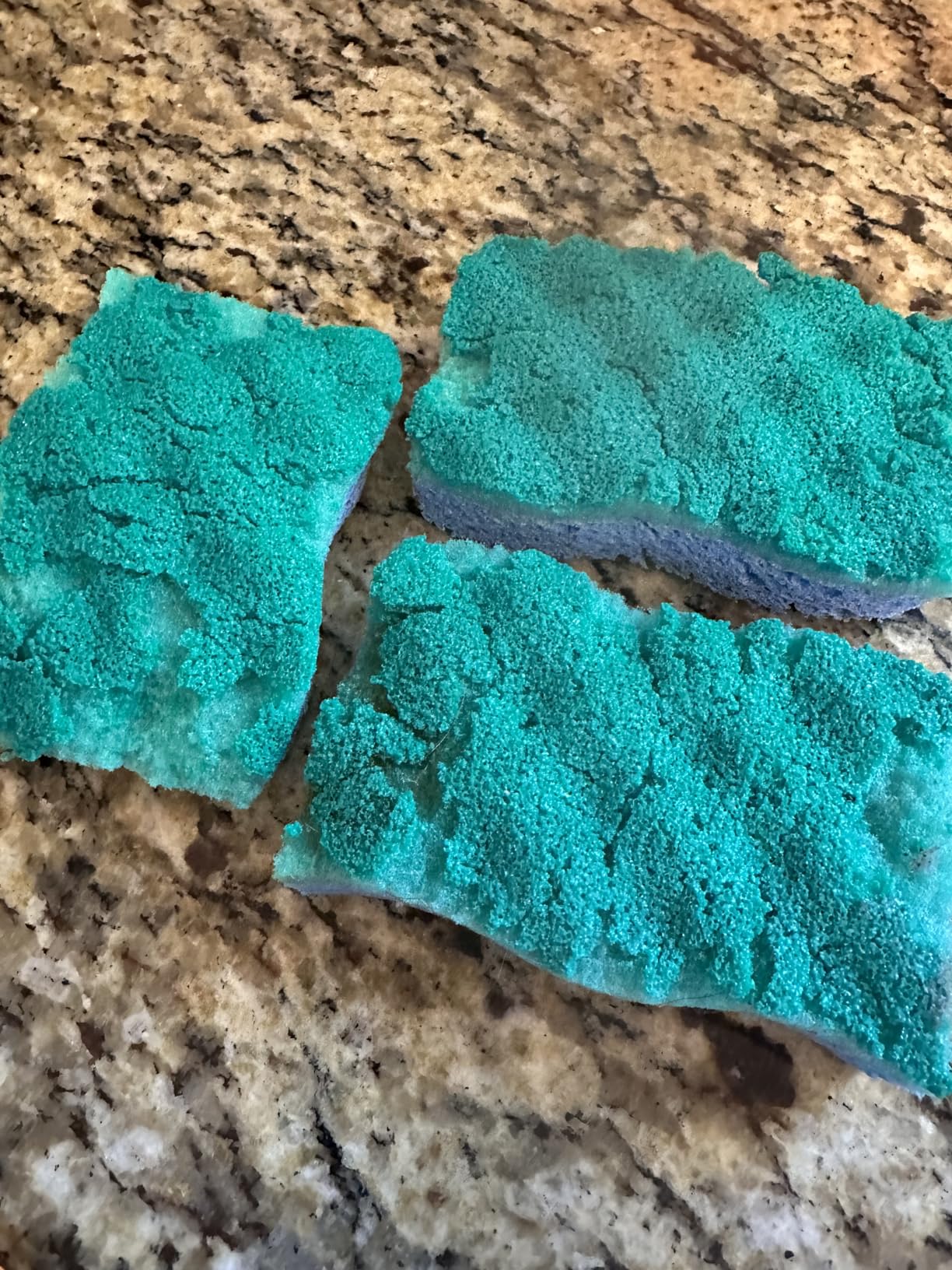 O-Cedar Scrunge Non-Scratch Scrub Sponge (Pack of 6) Multi-Use, All-Purpose, Odor-Resistant, Scrubbing Sponge Safely Cleans All Hard Surfaces in Kitchen and Bathroom - Customer Photo 1