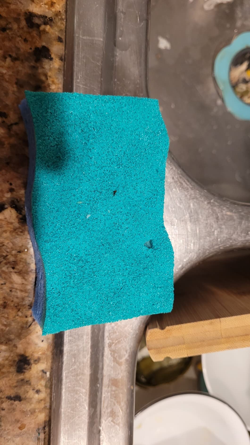 O-Cedar Scrunge Non-Scratch Scrub Sponge (Pack of 6) Multi-Use, All-Purpose, Odor-Resistant, Scrubbing Sponge Safely Cleans All Hard Surfaces in Kitchen and Bathroom - Customer Photo 2