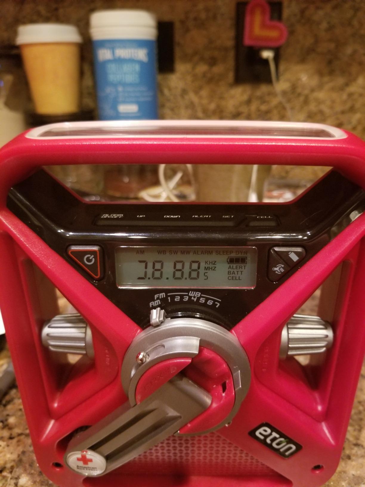 The American Red Cross FRX3 Hand Crank NOAA AM / FM Weather Alert Radio with Smartphone Charger, ARCFRX3WXR - Customer Photo 2
