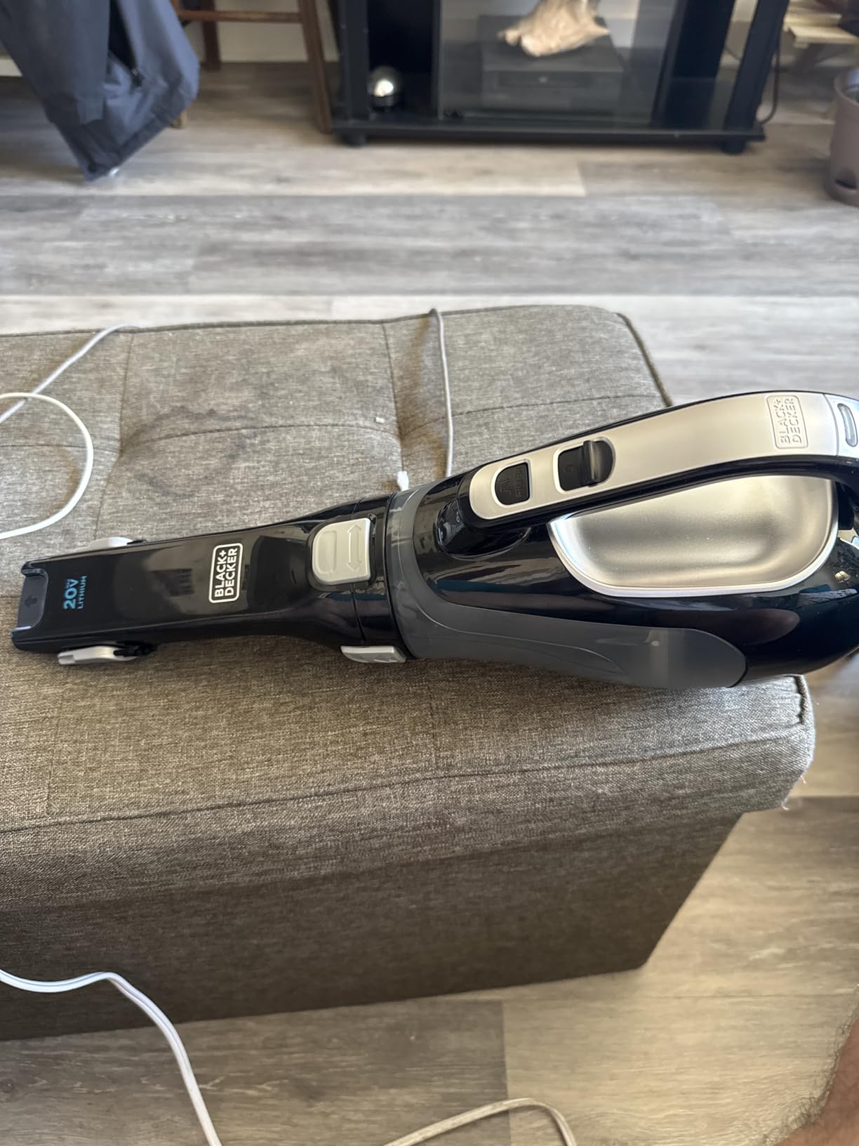 BLACK+DECKER dustbuster 20V Hand Vacuum Cordless Rechargeable, BDH2000L - Customer Photo 1