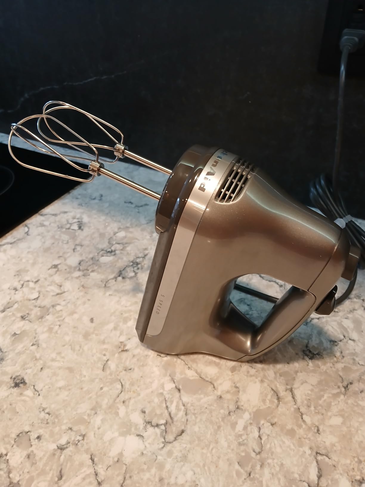 5 Ultra Power Speed Hand Mixer - KHM512, White customer photo 1