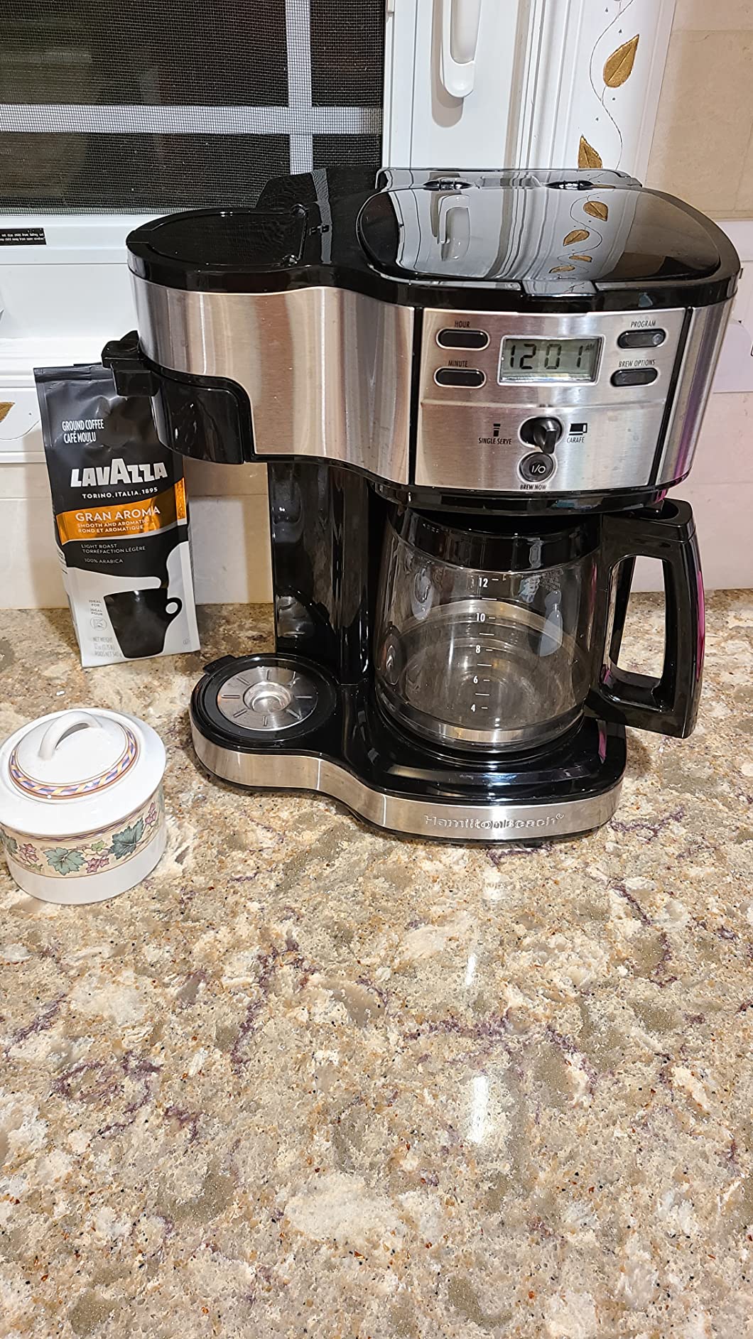 Hamilton Beach 2-Way Programmable Coffee Maker, 12 Cup Glass Carafe And Single Serve Coffee Maker, Black with Stainless Steel Accents, 49980RG customer photo 1
