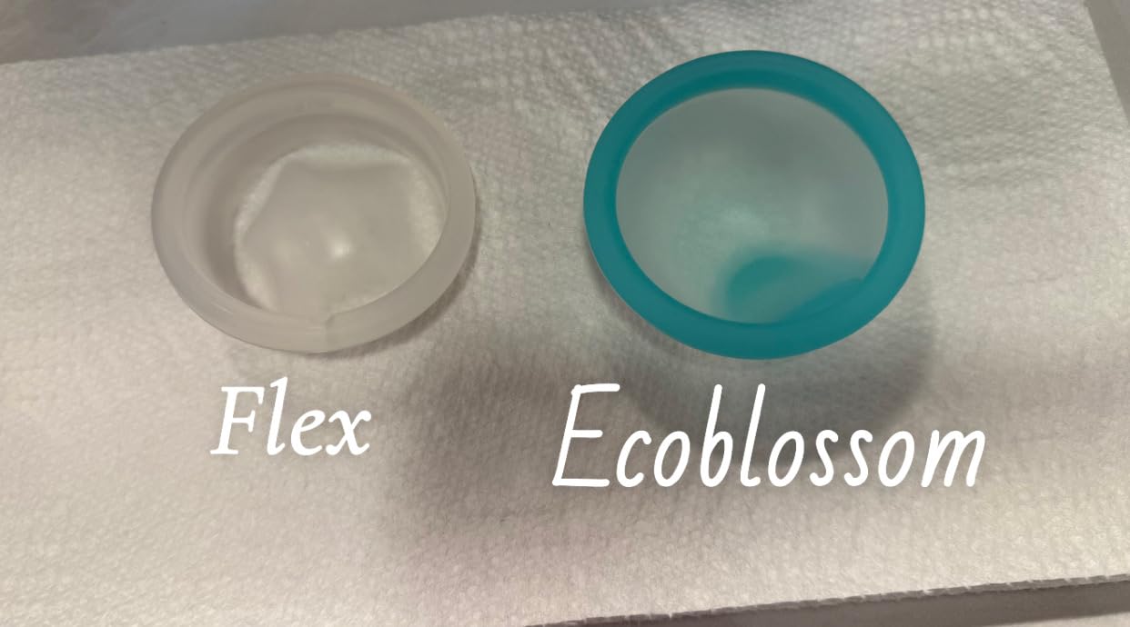 Flex Reusable Disc | Reusable Menstrual Disc | Tampon, Pad and Cup Alternative | Capacity of 6 Super Tampons | Lasts for Years | Includes Carrying Pouch & 2 Free Disposable Discs Customer Review Flex Reusable Disc | Reusable Menstrual Disc | Tampon, Pad and Cup Alternative | Capacity of 6 Super Tampons | Lasts for Years | Includes Carrying Pouch & 2 Free Disposable Discs - Customer Photo 1