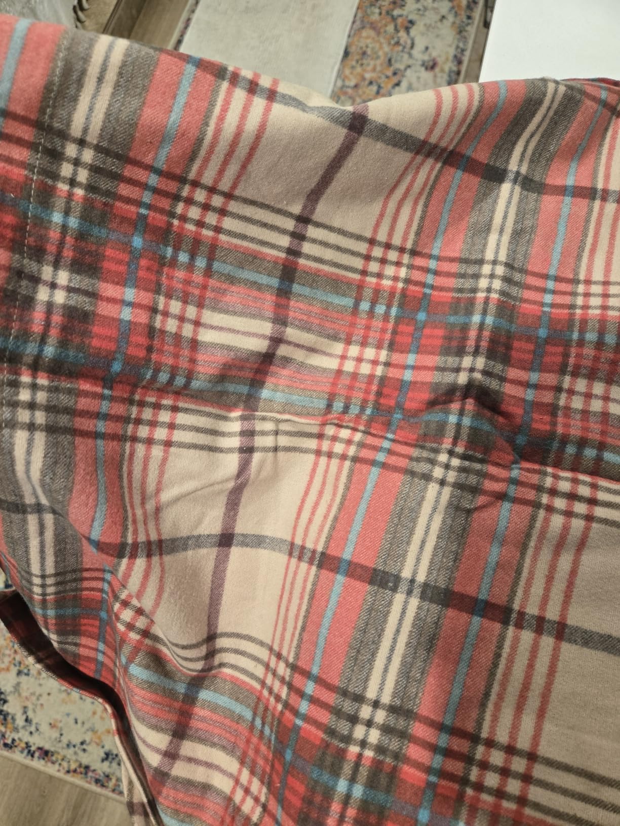 Eddie Bauer - Flannel Sheets Queen Size, Anti-Pilling & Wrinkle Resistant Cotton, Touchably Soft for All-Season Comfort - Bed Sheets with Matching Pillowcases & Fitted Sheet (Montlake Plaid Red) - Customer Photo 4