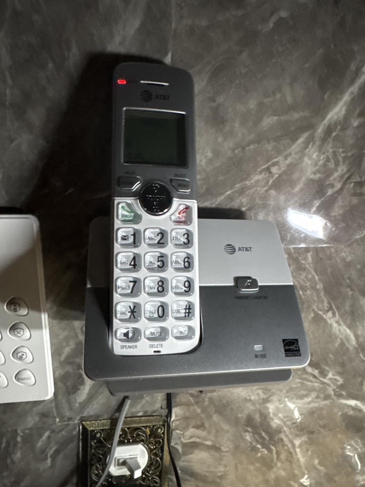 AT&T EL51203 DECT 6.0 2-Handset Cordless Phone - Full Duplex Handset Speakerphone, Caller ID/Call Waiting, Backlit Keypad & Display, Intercom, ECO Mode, White/Silver Customer Review AT&T EL51203 DECT 6.0 2-Handset Cordless Phone - Full Duplex Handset Speakerphone, Caller ID/Call Waiting, Backlit Keypad & Display, Intercom, ECO Mode, White/Silver - Customer Photo 2