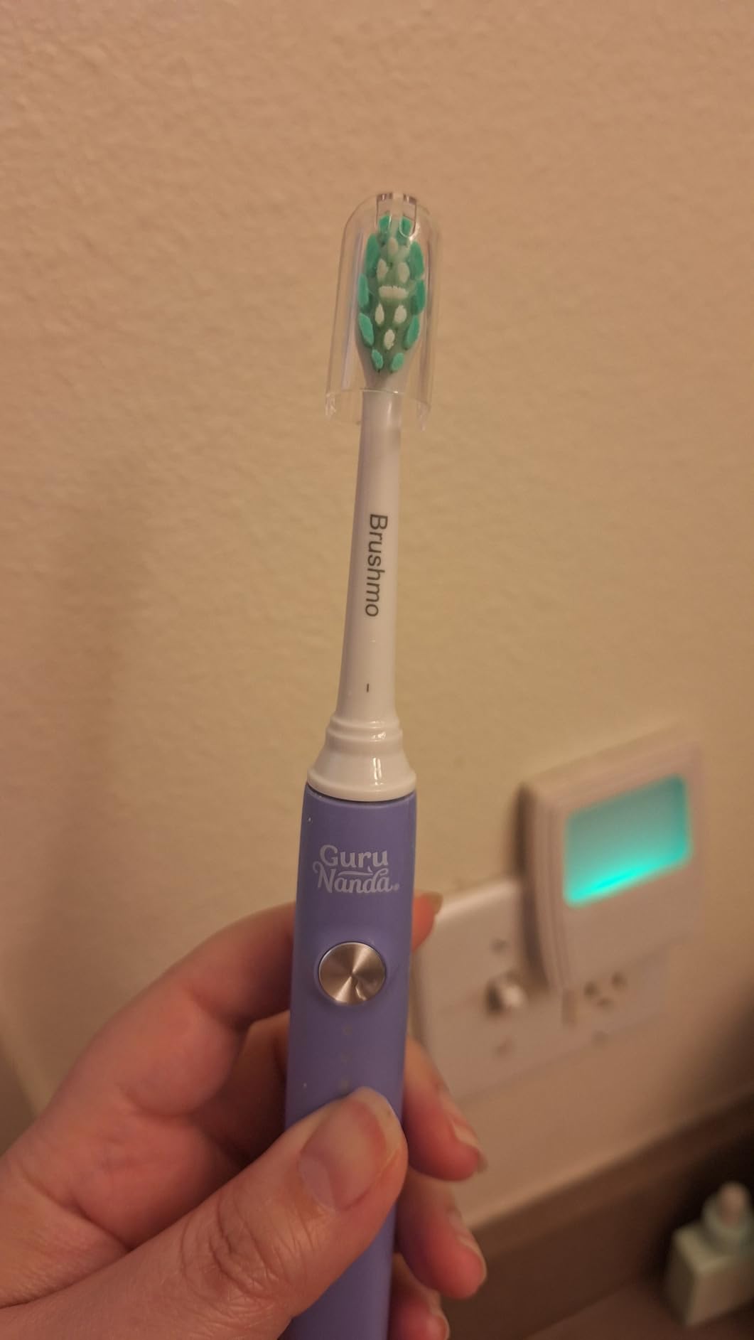 Brushmo Plaque Control Replacement Toothbrush Heads, Compatible with Philips Sonicare Click-on Electric Toothbrush Handles, 8 Standard Replacement Heads, Soft Dupont Bristles, BM928, White Customer Review Brushmo Plaque Control Replacement Toothbrush Heads, Compatible with Philips Sonicare Click-on Electric Toothbrush Handles, 8 Standard Replacement Heads, Soft Dupont Bristles, BM928, White - Customer Photo 3