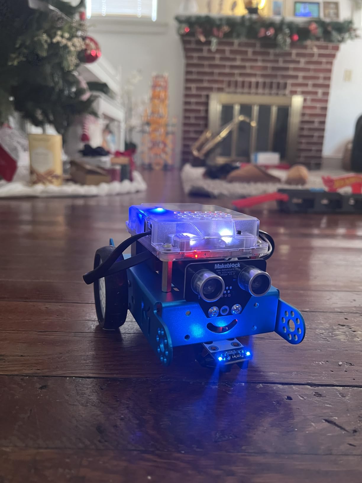 Makeblock mBot Robot Kit, Robotics for Kids Ages 8-12 Learn to Code with Scratch & Arduino, STEM Toys Science Kits for Kids Age 8-12 Boys and Girls Age 8+ - Customer Photo 1