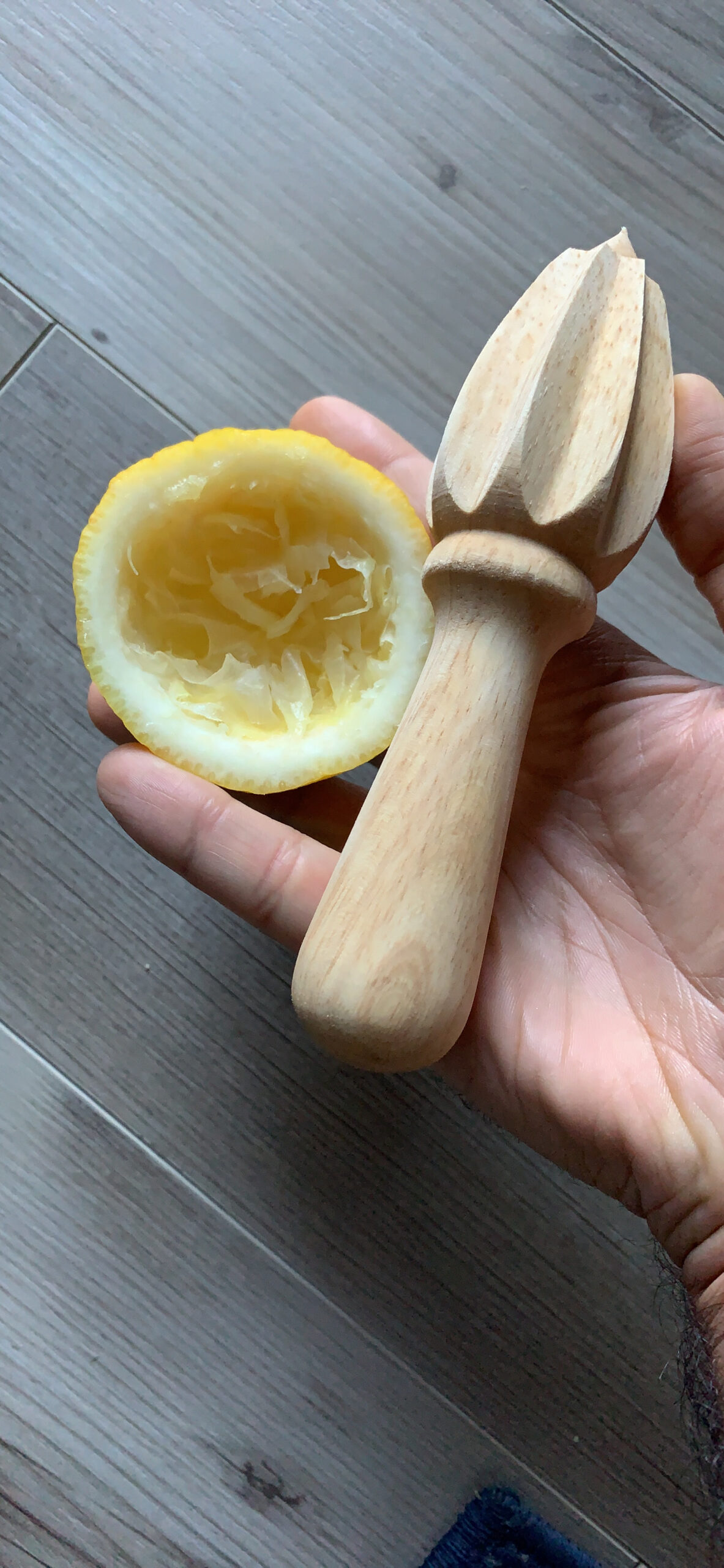 HIC Kitchen Citrus Juicer Reamer, Hardwood Customer Review HIC Kitchen Citrus Juicer Reamer, Hardwood - Customer Photo 1