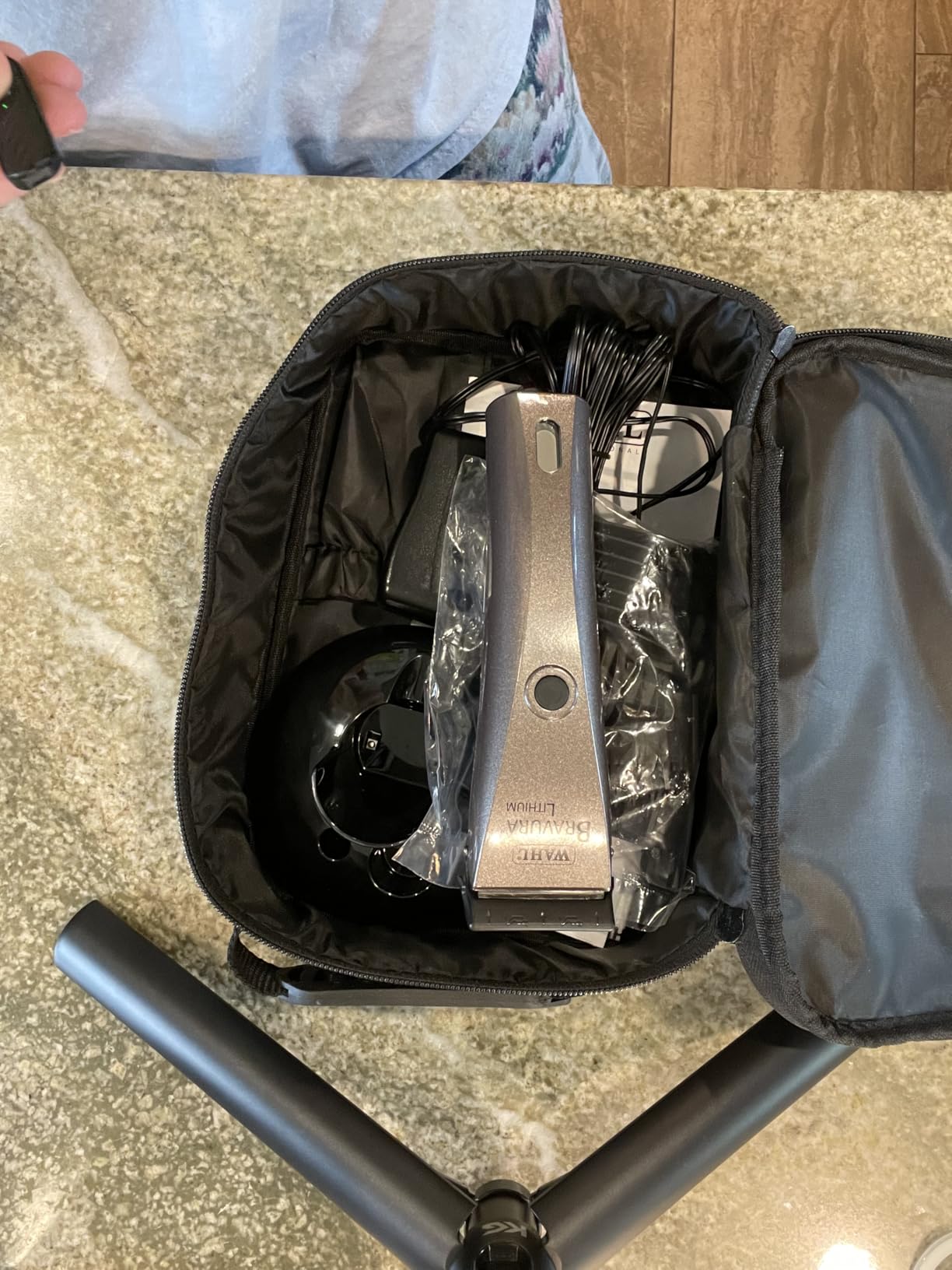 WAHL Professional Animal Bravura Lithium Ion Clipper - Pet, Dog, Cat, and Horse Corded / Cordless Clipper Kit, Turquoise - Customer Photo 2