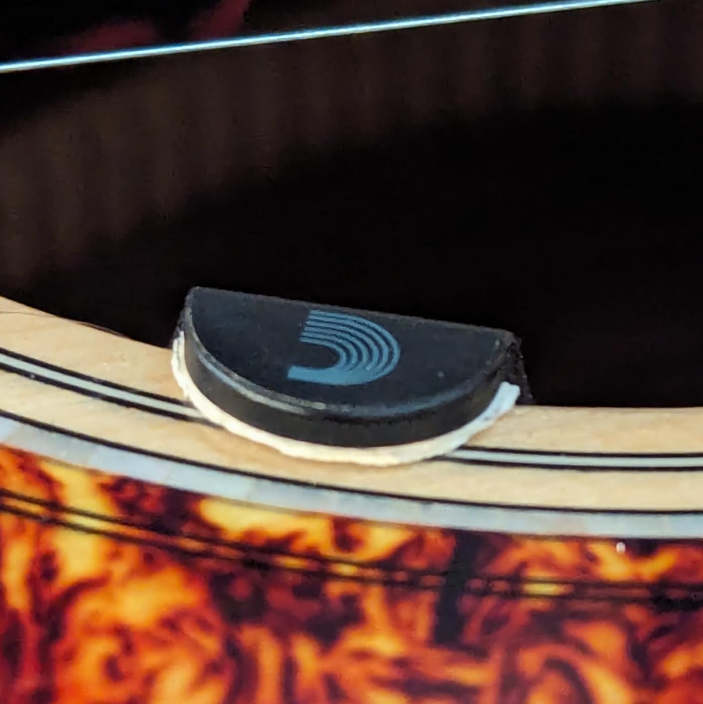 D'Addario Guitar Tuner - NS Micro Soundhole Tuner - Fits in Guitar Sound Hole - For Acoustic Guitars, Ukuleles - Non Marring Sound Hole Clip - Quick & Accurate Tuning - Customer Photo 2