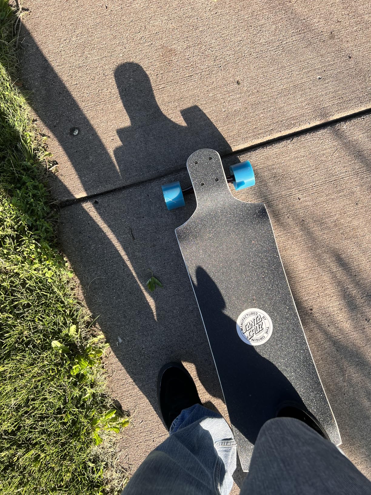 SANTA CRUZ Complete Drop Through Skateboard - Screaming Hand White, 10 SANTA CRUZ Complete Drop Through Skateboard - Screaming Hand White, 10