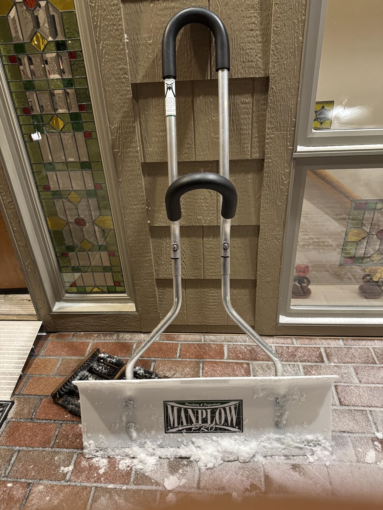 Manplow PRO42 PRO Snow Pusher, 42 Manplow PRO42 PRO Snow Pusher, 42