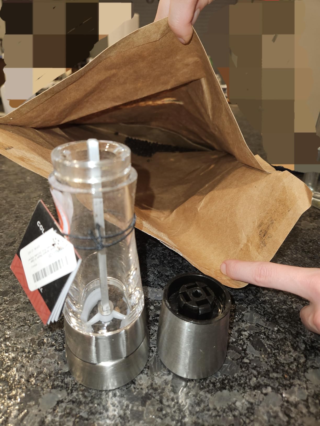 COLE & MASON Derwent Pepper Grinder - Gunmetal Mill Includes Gourmet Precision Mechanism and Premium Peppercorns - Customer Photo 2