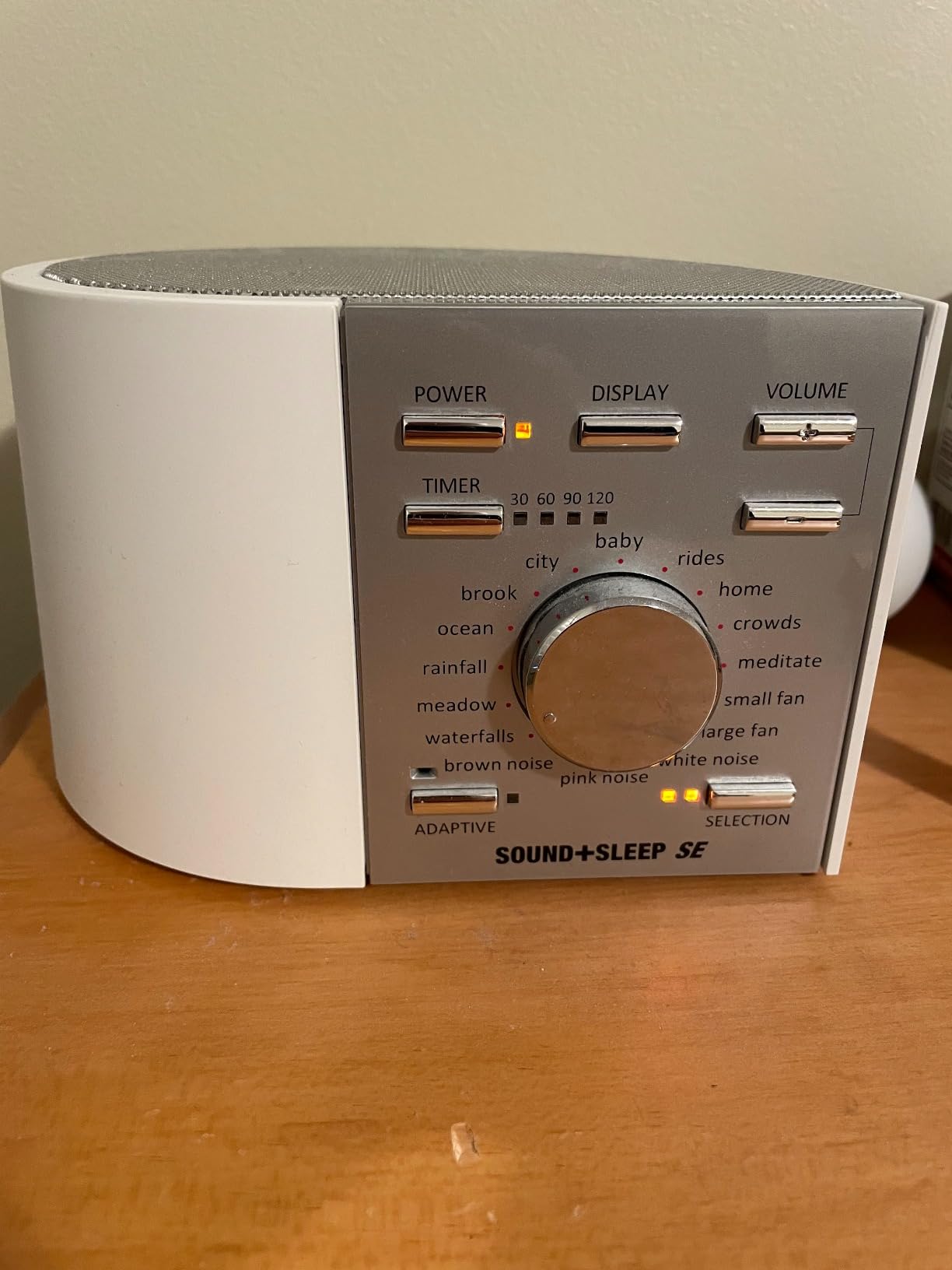 Adaptive Sound Technologies Sound + Sleep SE Noise Machine - White Noise Machine - Non-Looping Environmental/Nature Sounds for Sleep & Relaxation - with Timer & Headphone Jack - White/Silver - Customer Photo 2