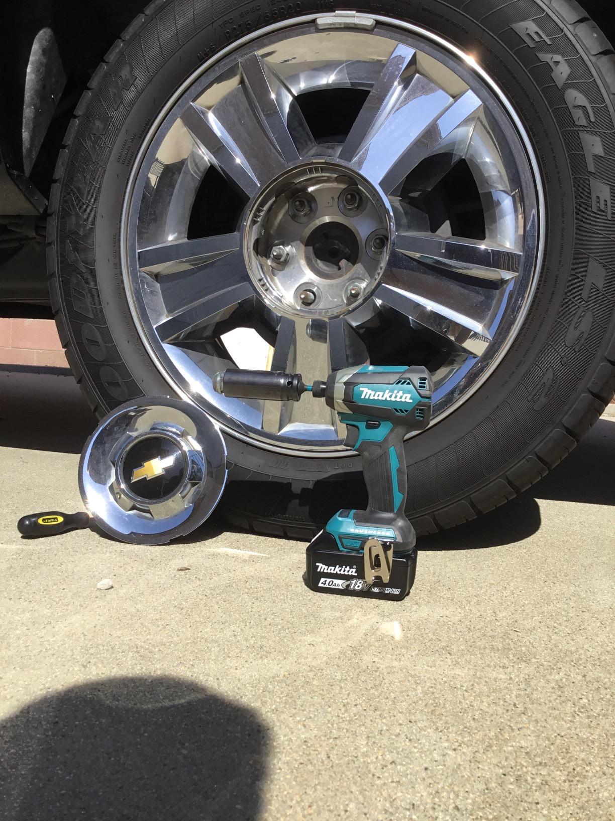 Makita XDT13Z 18V LXT Lithium-Ion Brushless Cordless Impact Driver, Tool Only, Variable Speed - Customer Photo 2