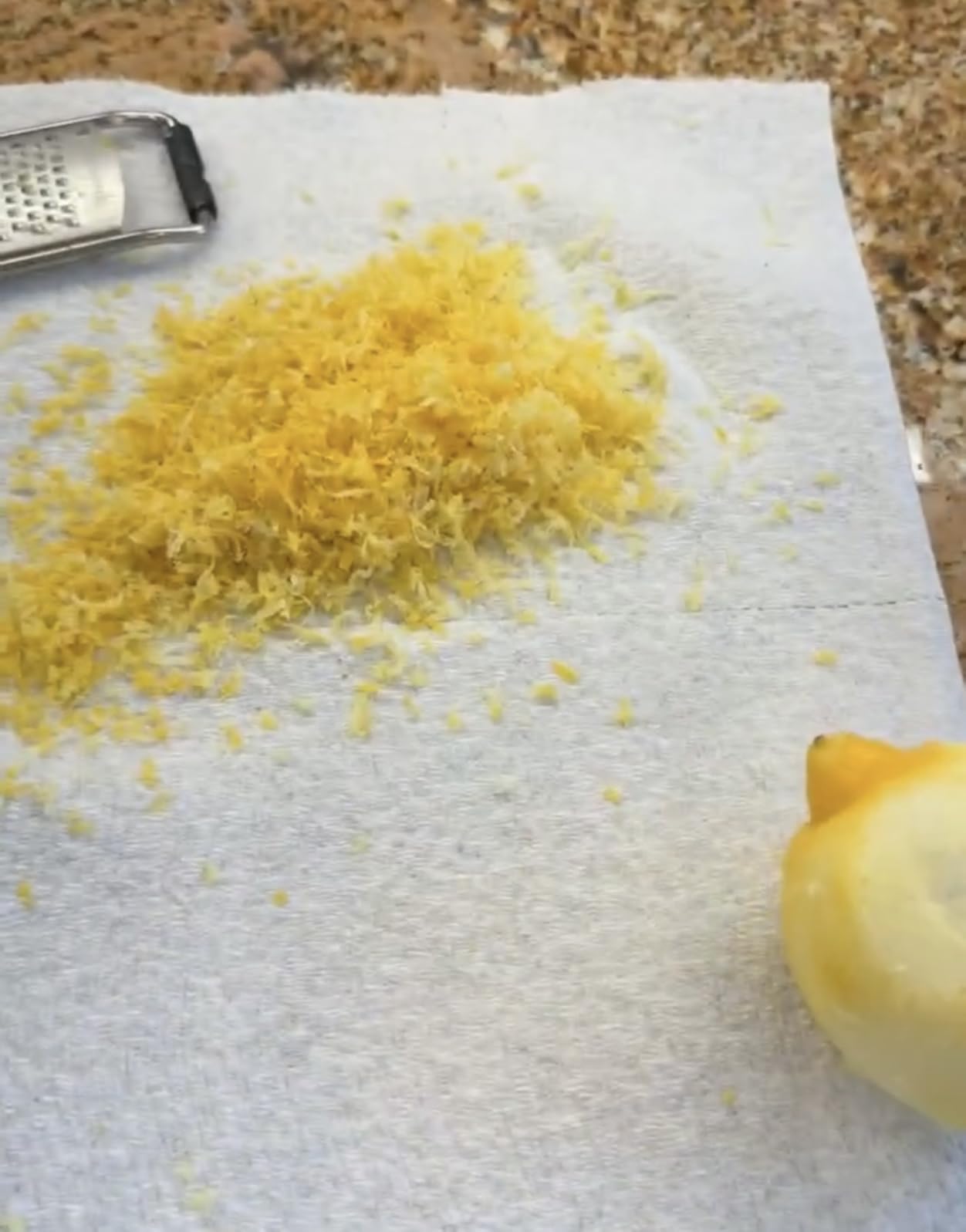 Deiss PRO Lemon Zester & Heavy Duty Cheese Grater Customer Review Deiss PRO Lemon Zester & Heavy Duty Cheese Grater - Customer Photo 1