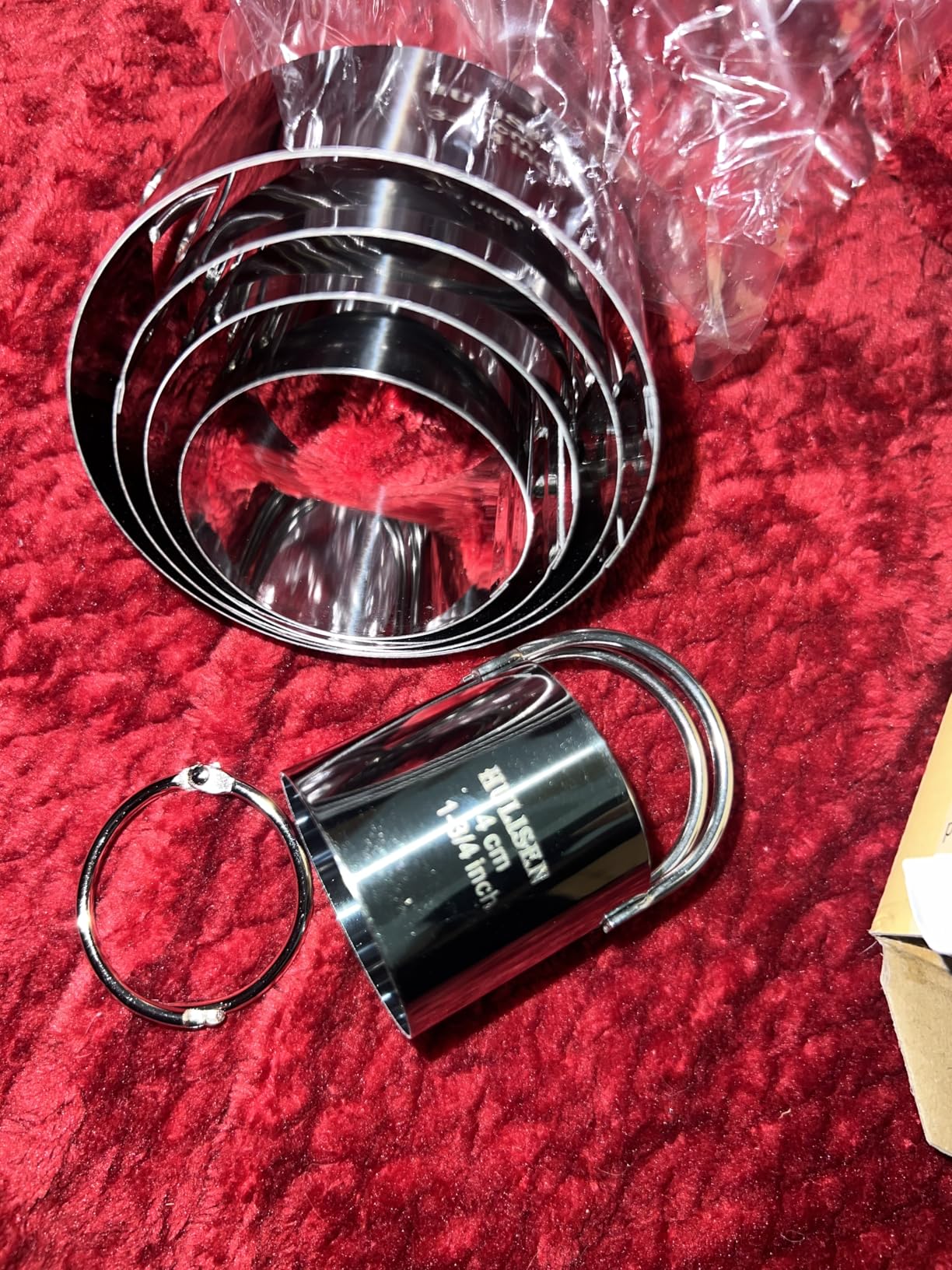 HULISEN Biscuit Cutter Set (5 Pieces/Set), Round Cookies Cutter with Handle, Professional Baking Dough Tools, Gift Package Customer Review HULISEN Biscuit Cutter Set (5 Pieces/Set), Round Cookies Cutter with Handle, Professional Baking Dough Tools, Gift Package - Customer Photo 1