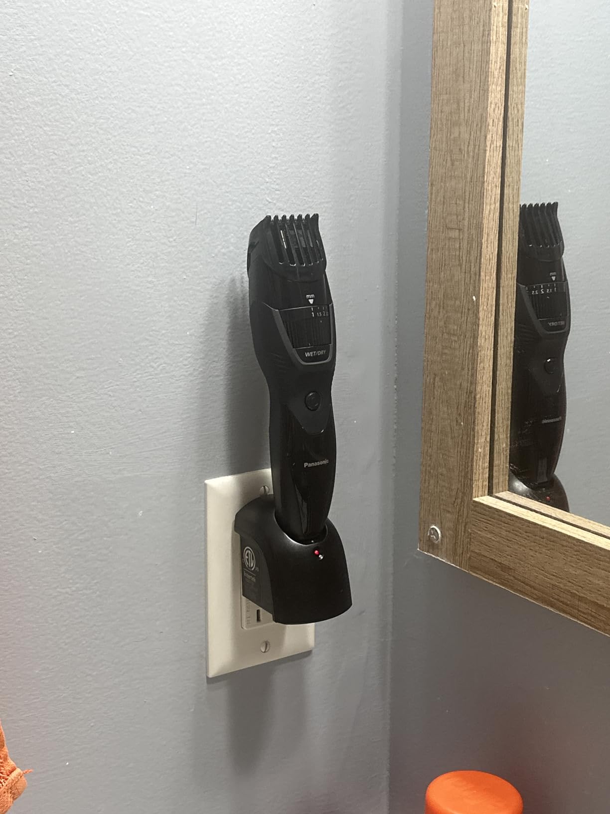 Panasonic Cordless Beard Trimmer for Men with Precision Dial, 19 Adjustable Length Settings, Rechargeable Battery, Washable - ER-GB42-K (Black) - Customer Photo 2