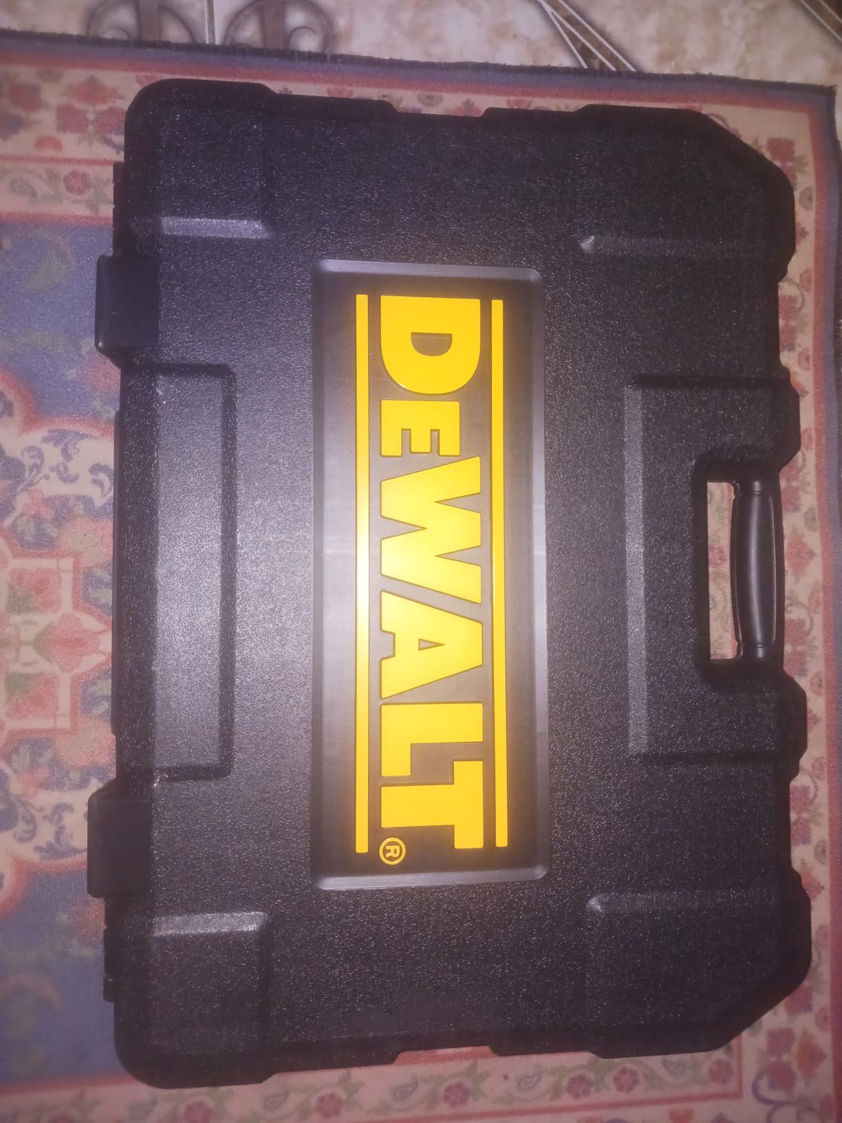 DEWALT Mechanic Tool Set, 247-Piece, 1/4 in., 3/8 in. and 1/2 in. Drive, SAE, Ratchets, Sockets, Hex Keys, Combination Wrenches, Polish Chrome Finish (DWMT81535) Customer Review DEWALT Mechanic Tool Set, 247-Piece, 1/4 in., 3/8 in. and 1/2 in. Drive, SAE, Ratchets, Sockets, Hex Keys, Combination Wrenches, Polish Chrome Finish (DWMT81535) - Customer Photo 5