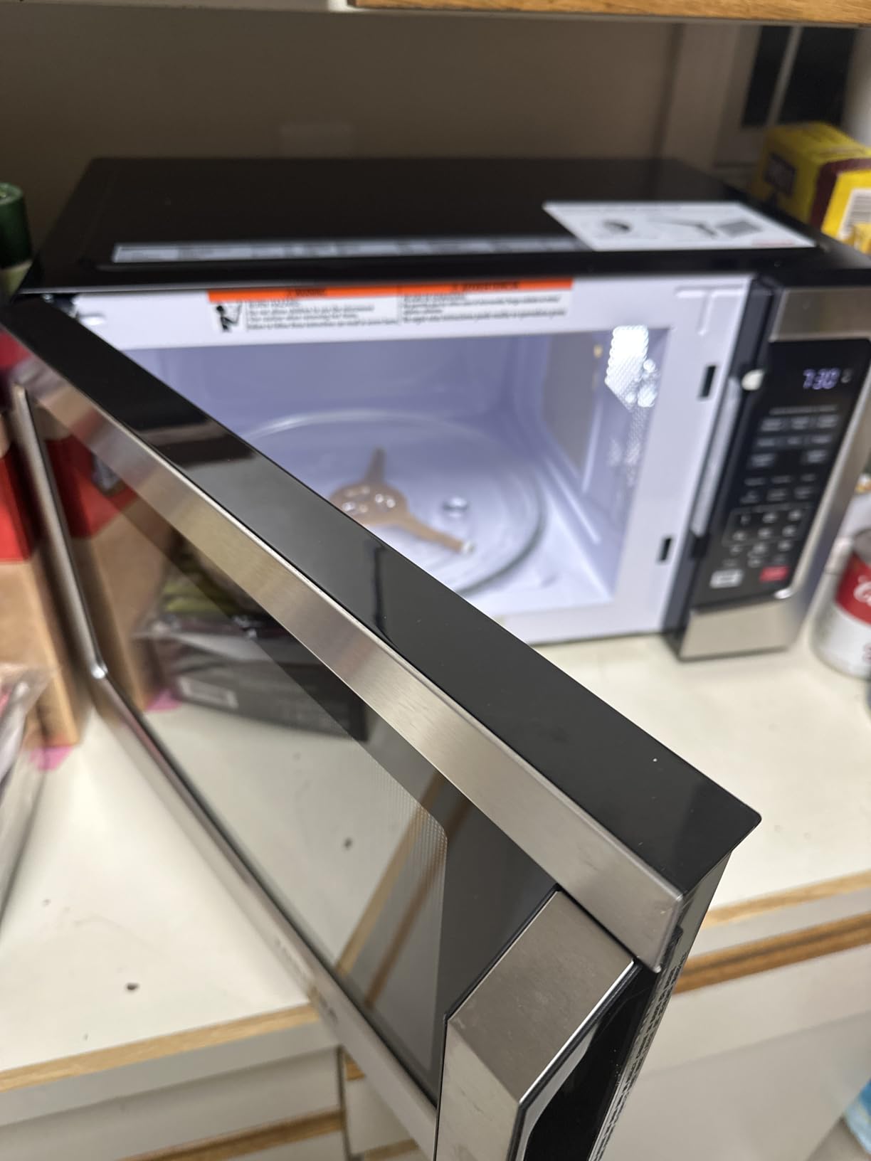 TOSHIBA EM131A5C-SS Countertop Microwave Ovens 1.2 Cu Ft with 12.4 inch Removable Turntable Smart Humidity Sensor 12 Auto Menus Mute Function ECO Mode Easy Clean Interior 1000W Silver customer photo 1