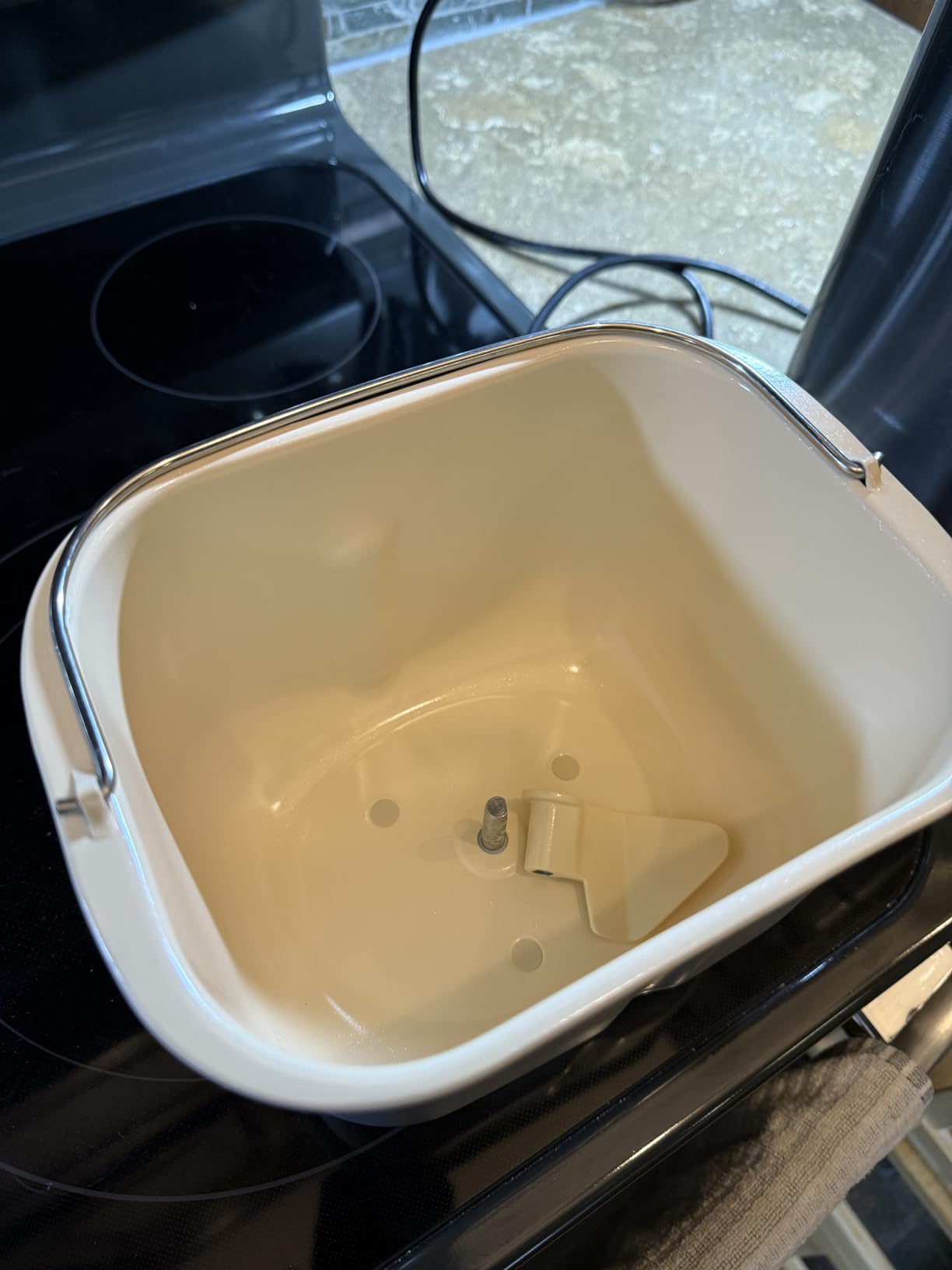KBS Pro 710W 2LB Bread Maker, Stainless Steel 17-in-1 Smart Bread Machine with Healthy Ceramic Pan, Automatic Nut Dispenser, Tempered Glass Touch Panel, 3 Crust Colors, 15H Timer& Keep-Warm, Recipes - Customer Photo 2