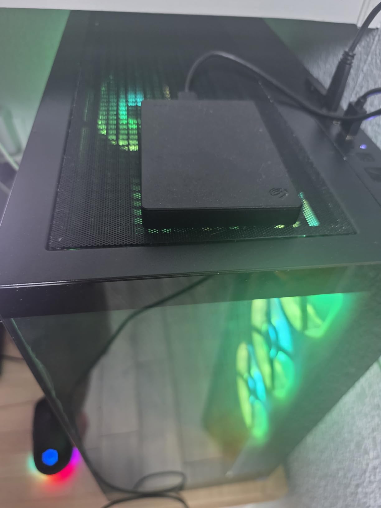 Seagate Portable 2TB External Hard Drive HDD — USB 3.0 for PC, Mac, PlayStation, & Xbox -1-Year Rescue Service (STGX2000400) - Customer Photo 2