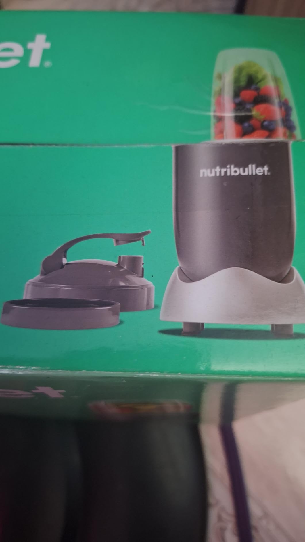 Nutribullet Personal Blender, Shakes, Smoothies, Food Prep, and Frozen Blending, 24 Ounces, 600 Watt, Dark Gray, NBR-0601WM customer photo 2