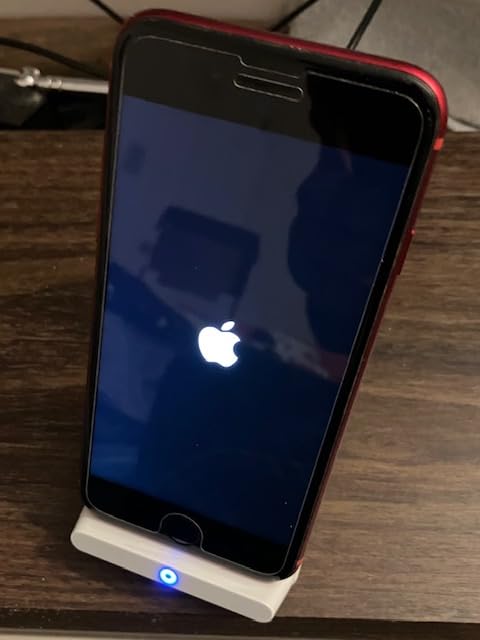 Anker 313 Wireless Charger (Stand), Qi-Certified for iPhone 15/14/13/12/11/X/8, 10W Max for Galaxy S23/S22/S21, Micro-USB (9V/2A Adapter Required, Not Included) customer photo 2