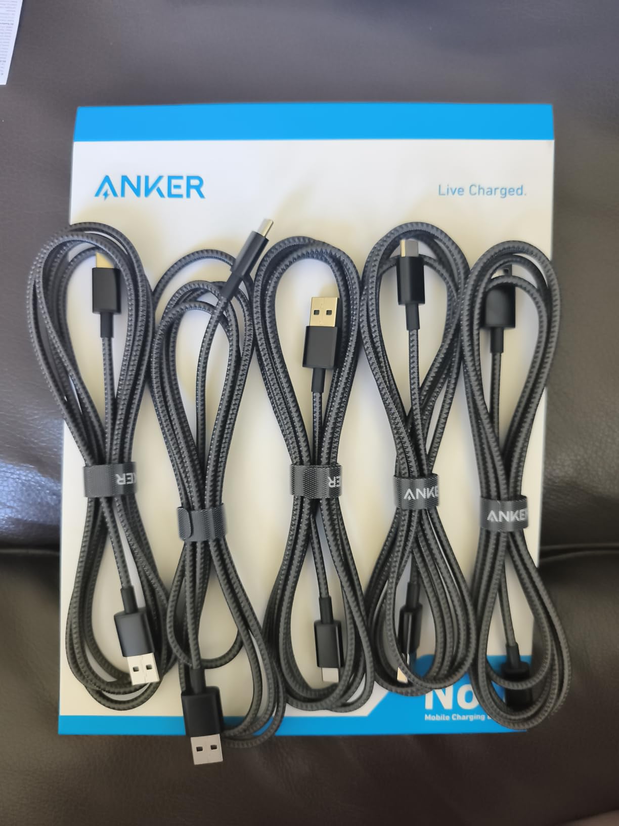 Anker Cable [2 Pack 6ft], USB A to USB C Cable for iPhone 17 Series,Samsung Galaxy S10 S10+, LG V30, Beats Fit Pro and More (Black). customer photo 2