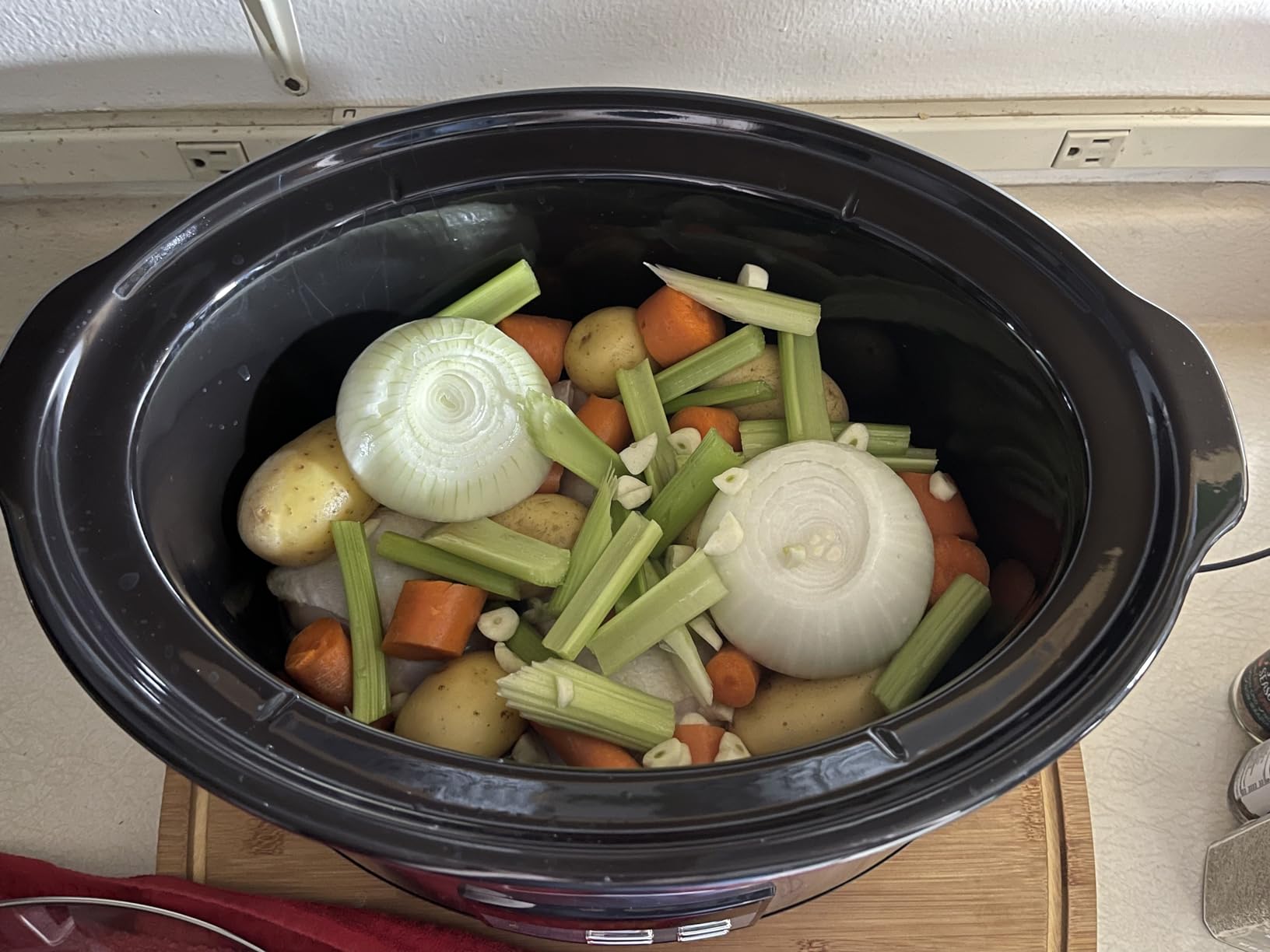 Crock-Pot Large 8-Quart Programmable Slow Cooker with Auto Warm Setting Black Stainless Steel - Customer Photo 4