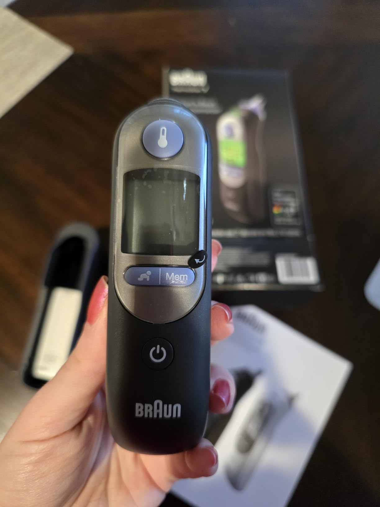 Braun ThermoScan 7 Digital Ear Thermometer for Adults, Babies & Infants, Age-Adjusted Fever Guidance, No. 1 Brand Recommended by Pediatricians Customer Review Braun ThermoScan 7 Digital Ear Thermometer for Adults, Babies & Infants, Age-Adjusted Fever Guidance, No. 1 Brand Recommended by Pediatricians - Customer Photo 1