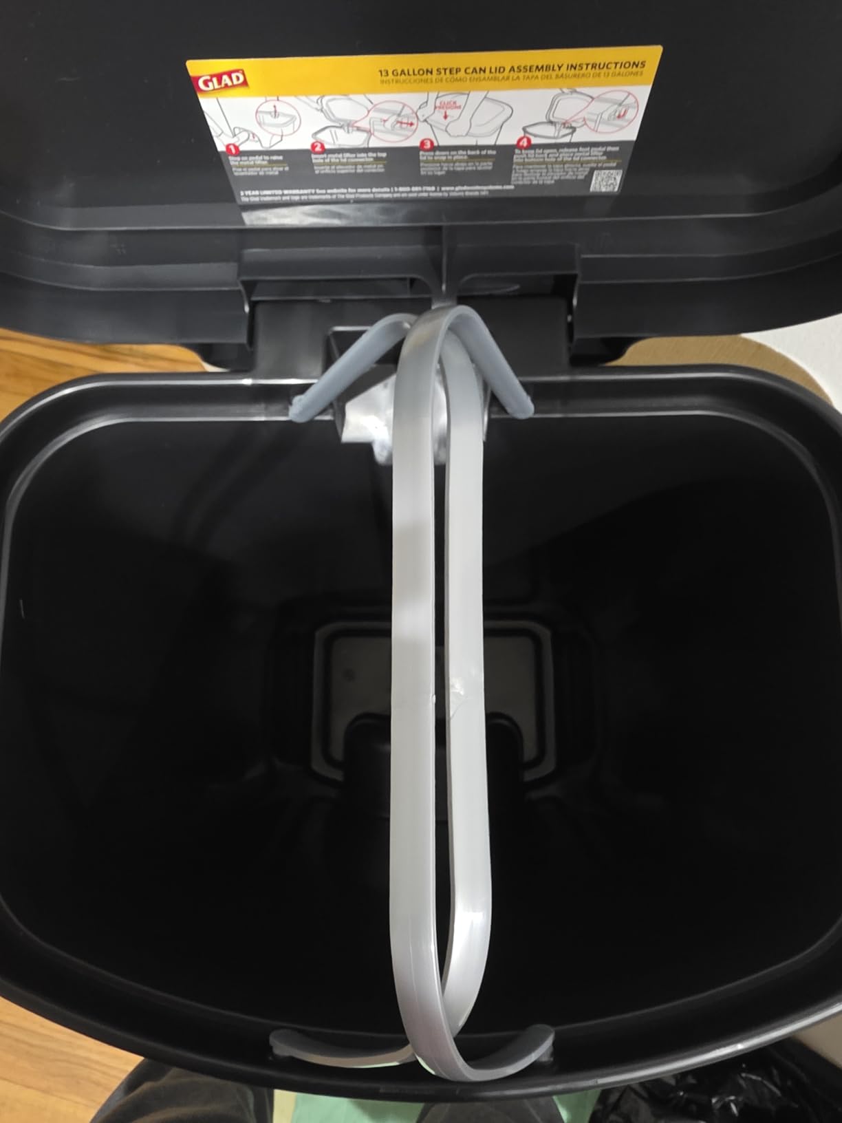 Glad 13 Gallon Trash Can | Plastic Kitchen Waste Bin with Odor Protection of Lid | Hands Free with Step On Foot Pedal and Garbage Bag Rings, Black Customer Review Glad 13 Gallon Trash Can | Plastic Kitchen Waste Bin with Odor Protection of Lid | Hands Free with Step On Foot Pedal and Garbage Bag Rings, Black - Customer Photo 4