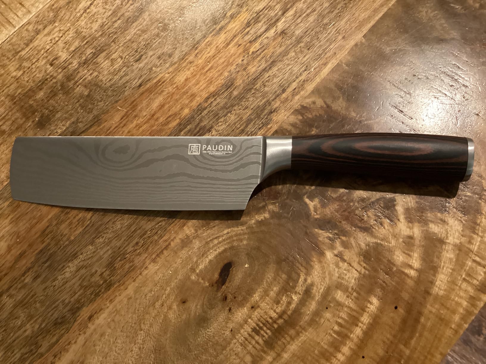 PAUDIN Nakiri Knife - 7-Inch Razor Sharp Meat Cleaver and Vegetable Kitchen Knife Customer Review PAUDIN Nakiri Knife - 7-Inch Razor Sharp Meat Cleaver and Vegetable Kitchen Knife - Customer Photo 1