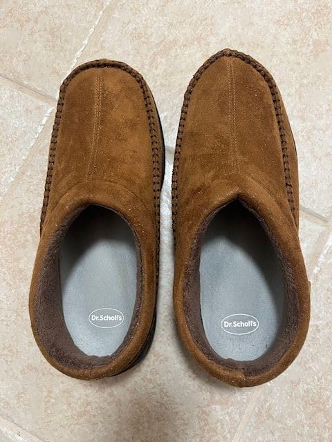 Zigzagger Men's Slip On Moccasin Slippers, Indoor/Outdoor Warm Fuzzy Comfy House Shoes, Fluffy Wide Loafer Slippers customer photo 1