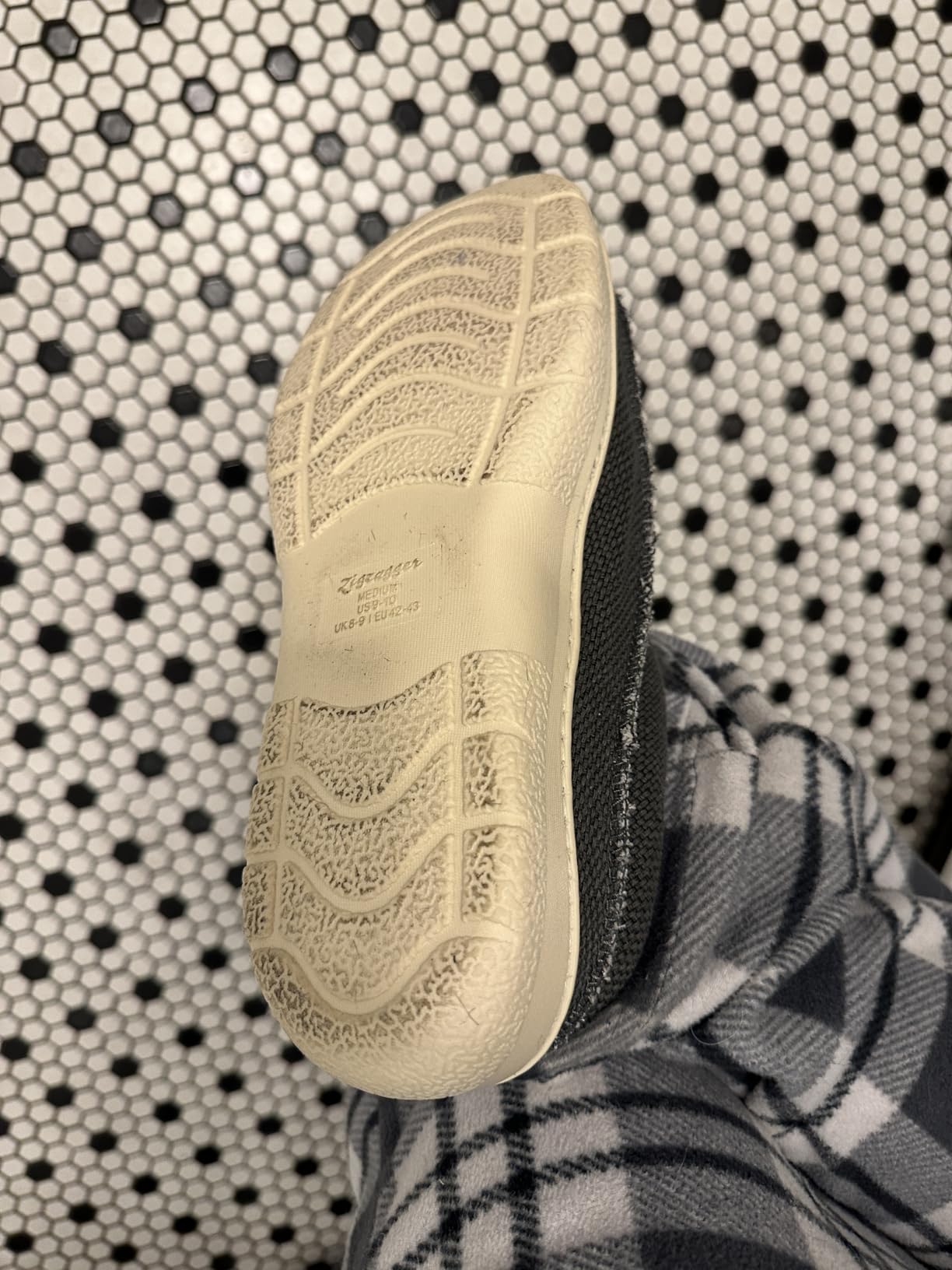 Zigzagger Men's Slip On Moccasin Slippers, Indoor/Outdoor Warm Fuzzy Comfy House Shoes, Fluffy Wide Loafer Slippers customer photo 2
